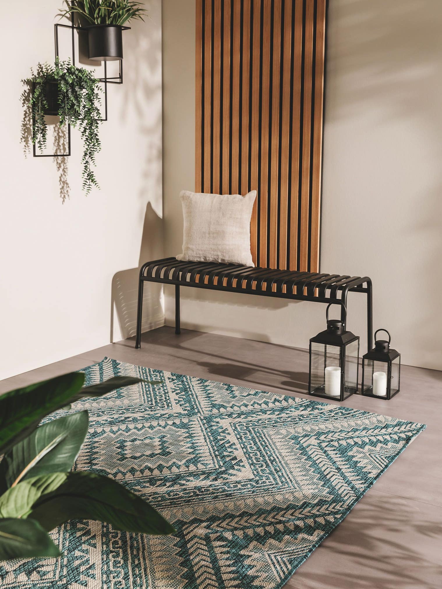 Rug made of 100% Polypropylene in Blue with a 1- 5 mm high pile by benuta Nest