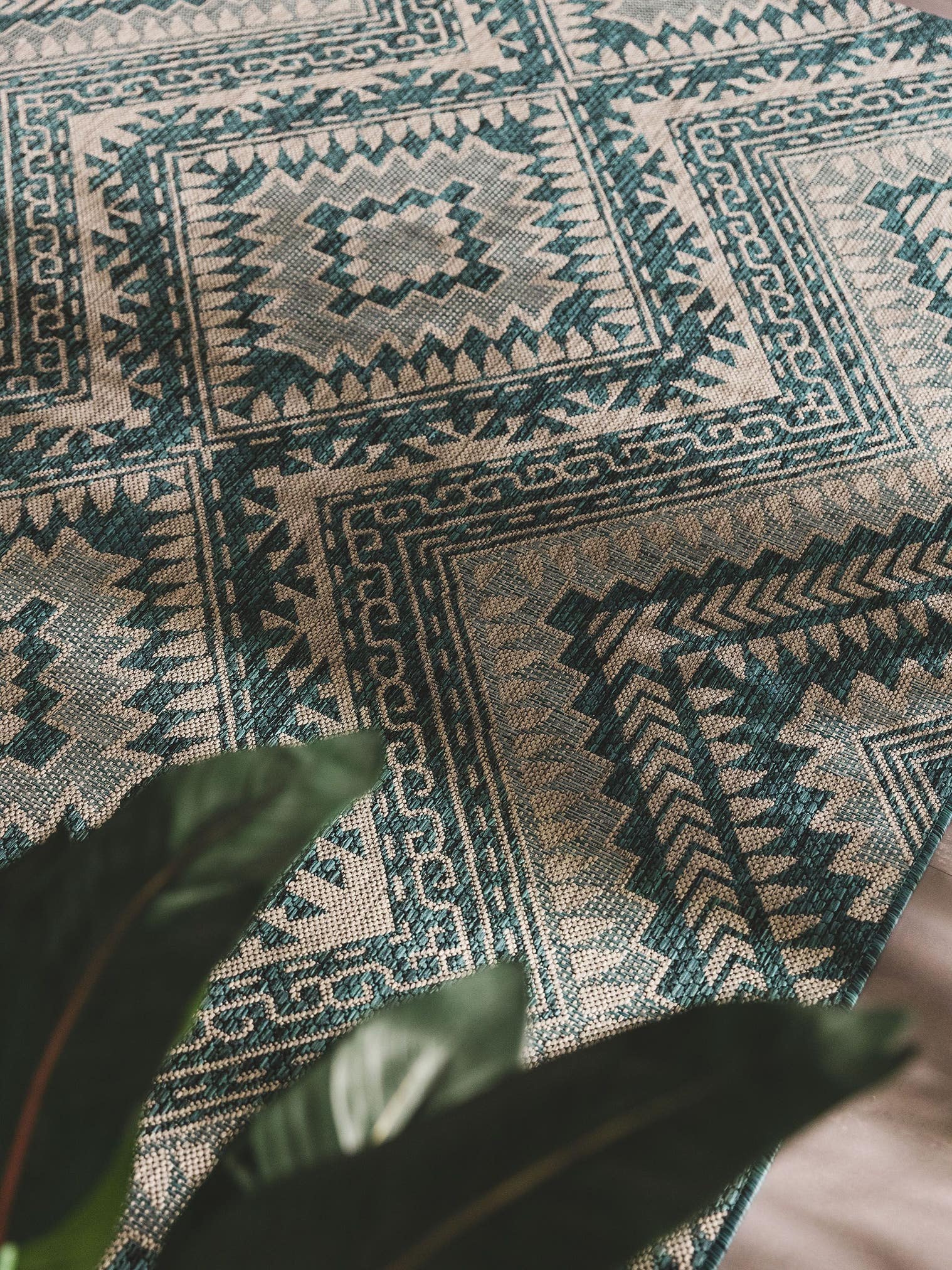 Rug made of 100% Polypropylene in Blue with a 1- 5 mm high pile by benuta Nest