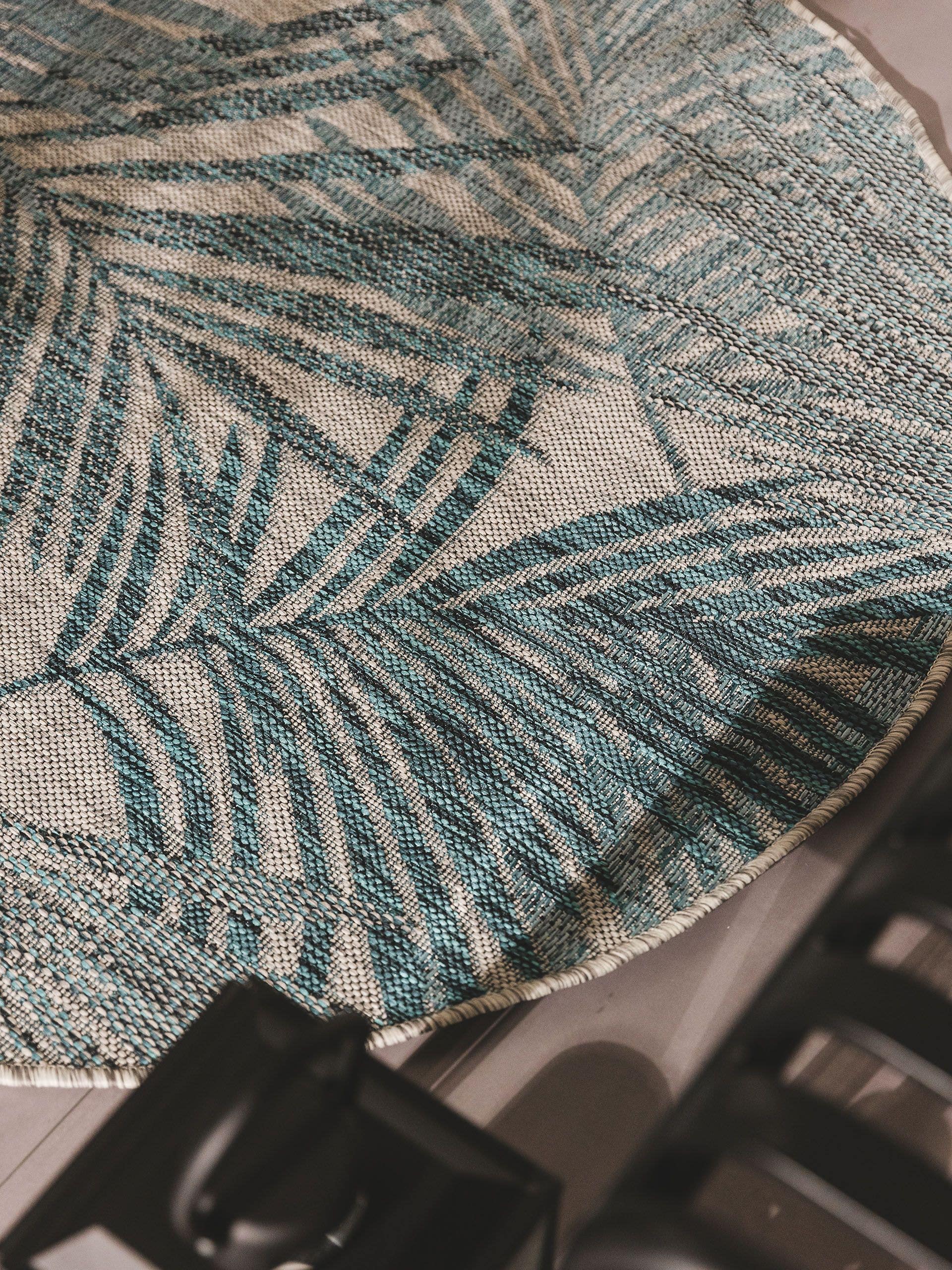 Matta av 100% Polypropylen i Blå med 1- 5 mm hög lugg från benuta Nest