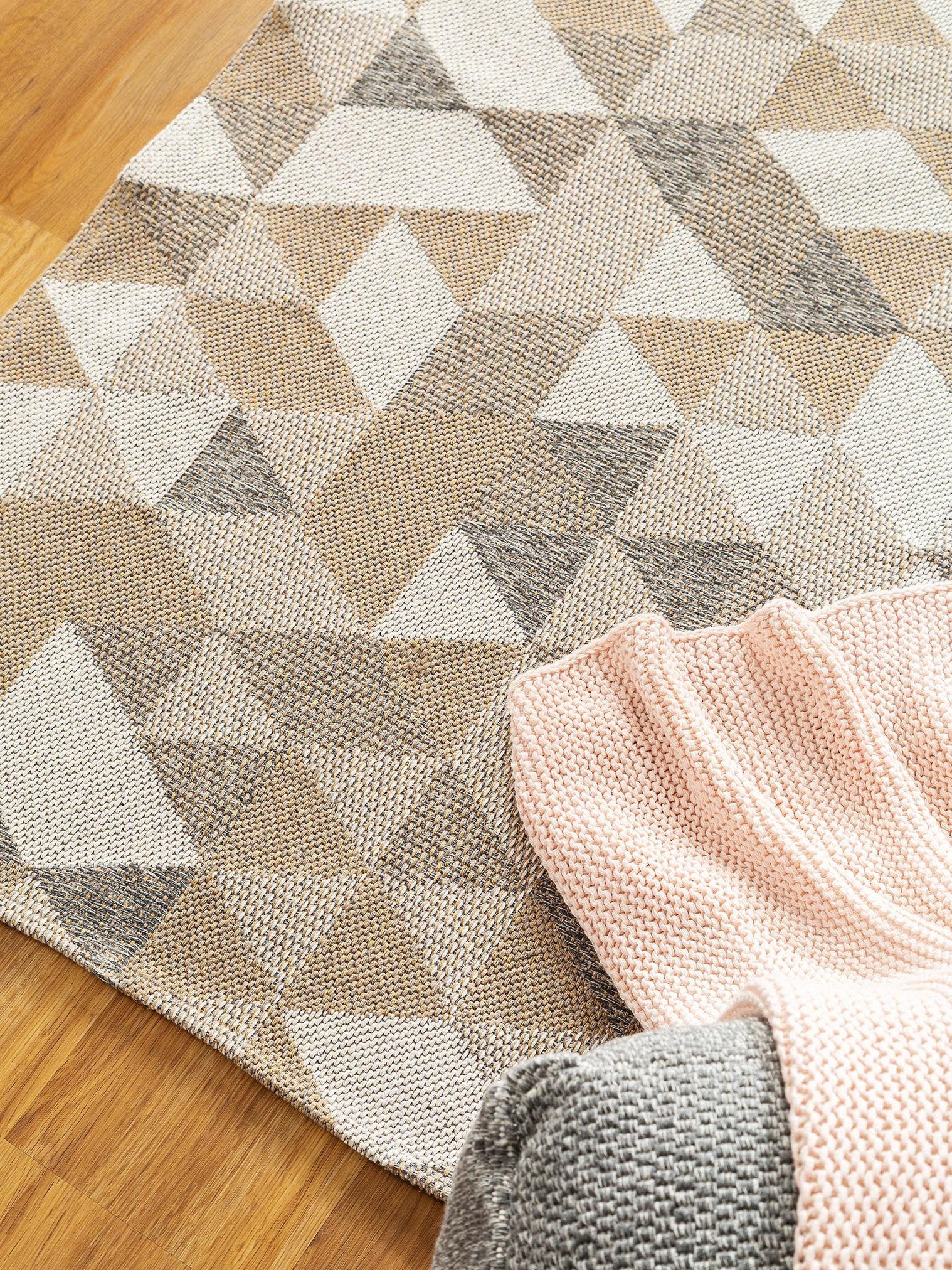 Tappeto di 100% Cotone in Beige con pelo alto 1- 5 mm da benuta