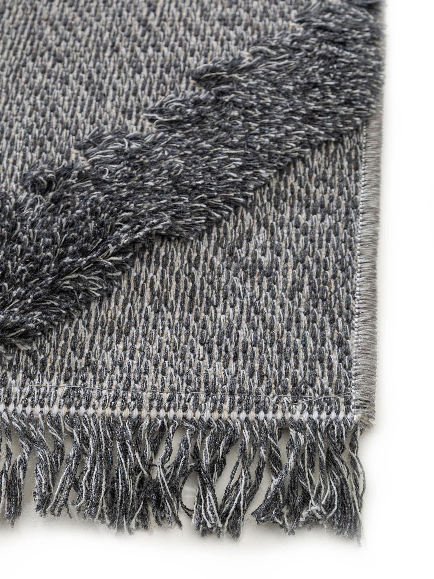 Teppich aus 100% Baumwolle in Grau mit 11 bis 20 mm hohem Flor von benuta Pop