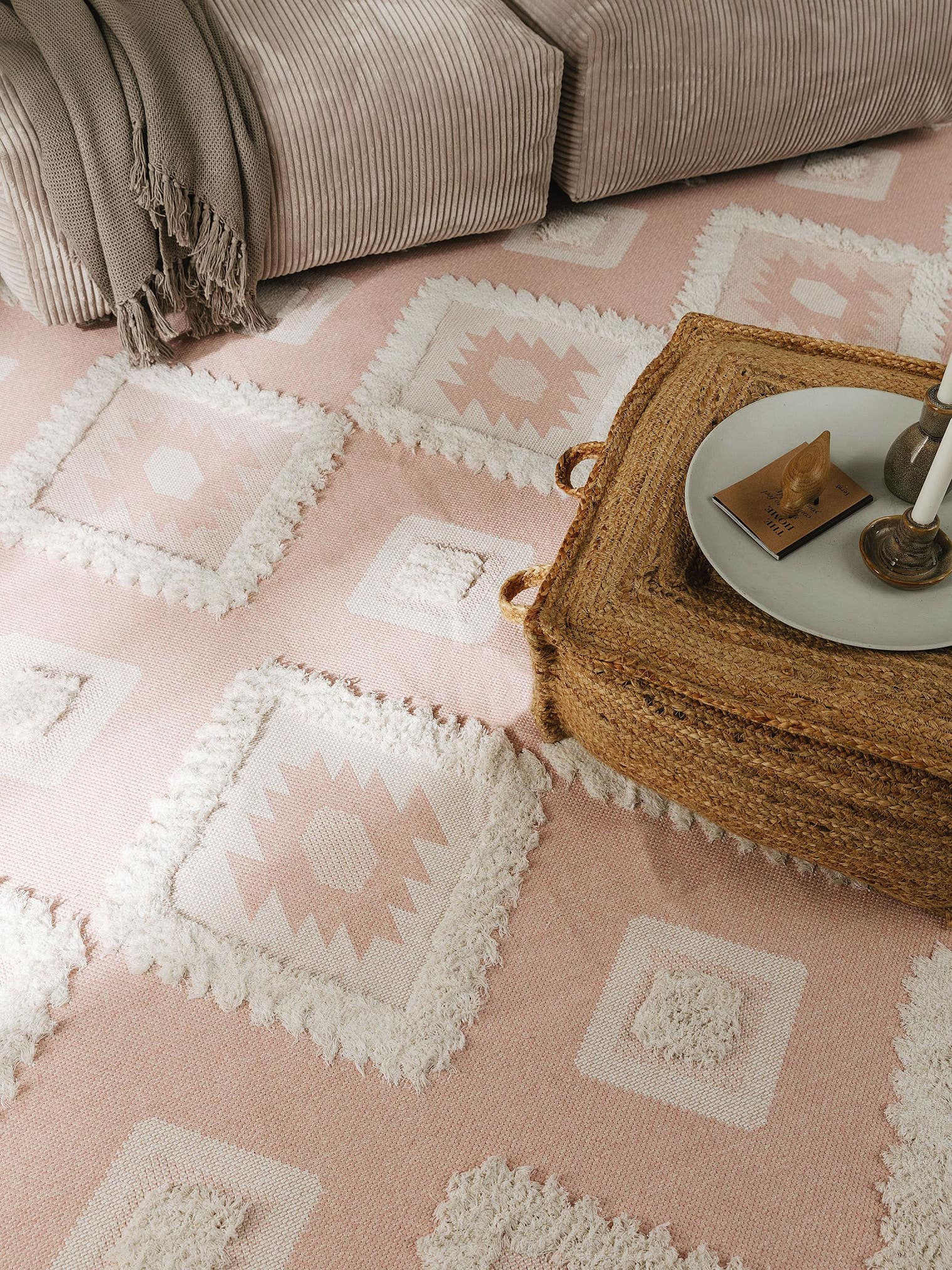 Matta av 100% Bomull i Beige med 11 - 20 mm hög lugg från benuta Pop