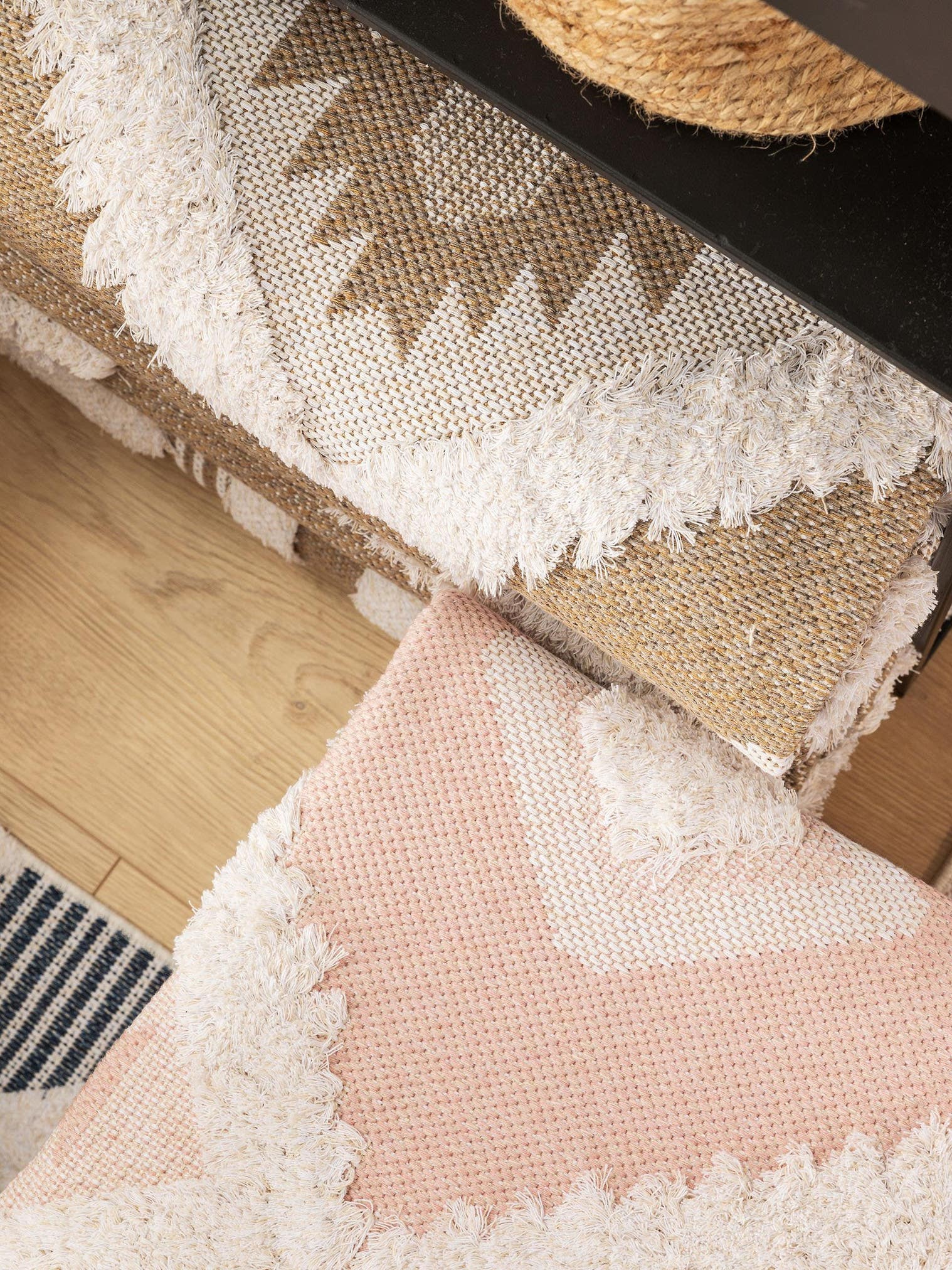 Matta av 100% Bomull i Beige med 11 - 20 mm hög lugg från benuta Pop