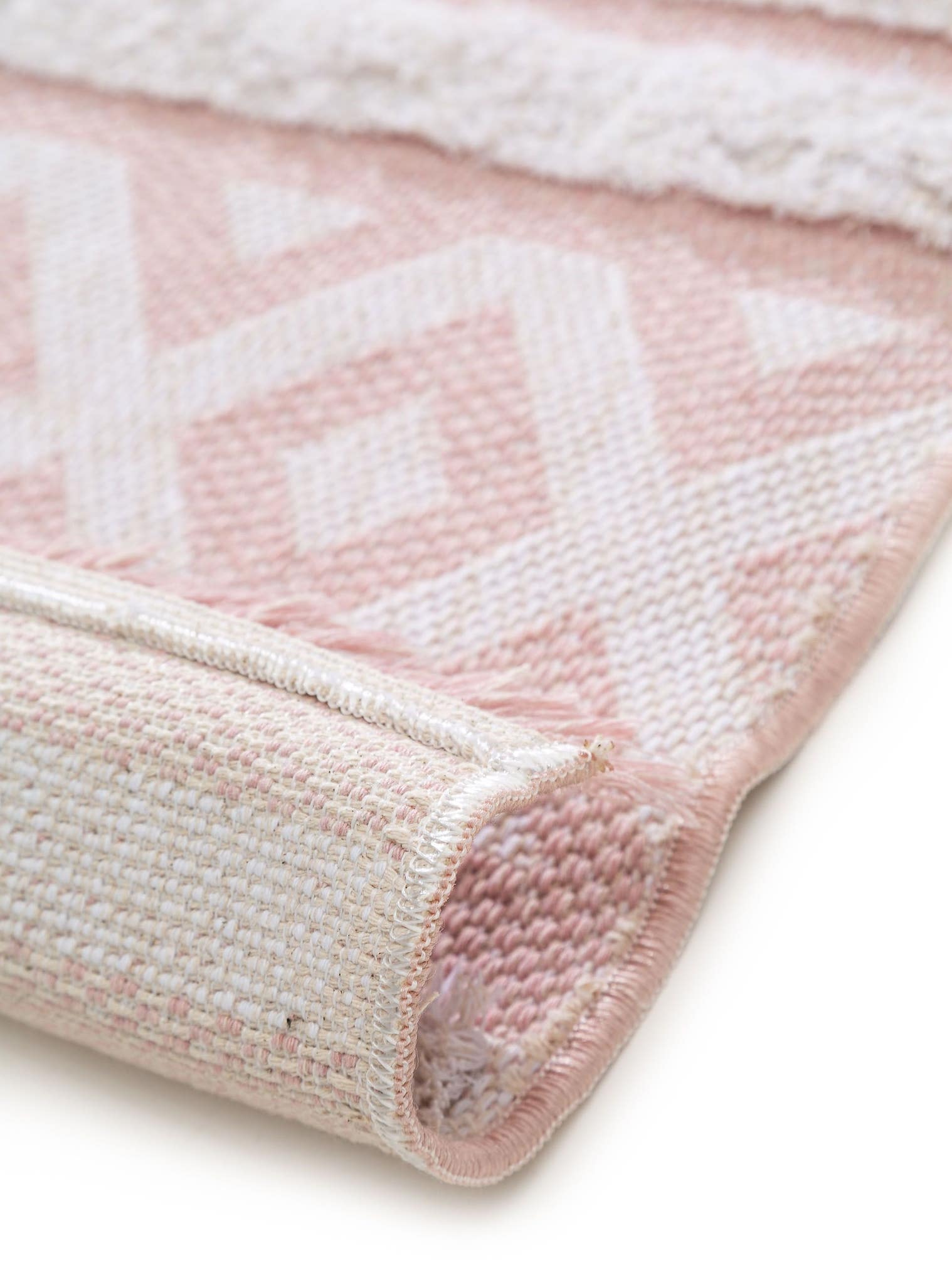 Teppich aus 100% Baumwolle in Rosa mit 11 bis 20 mm hohem Flor von benuta Pop