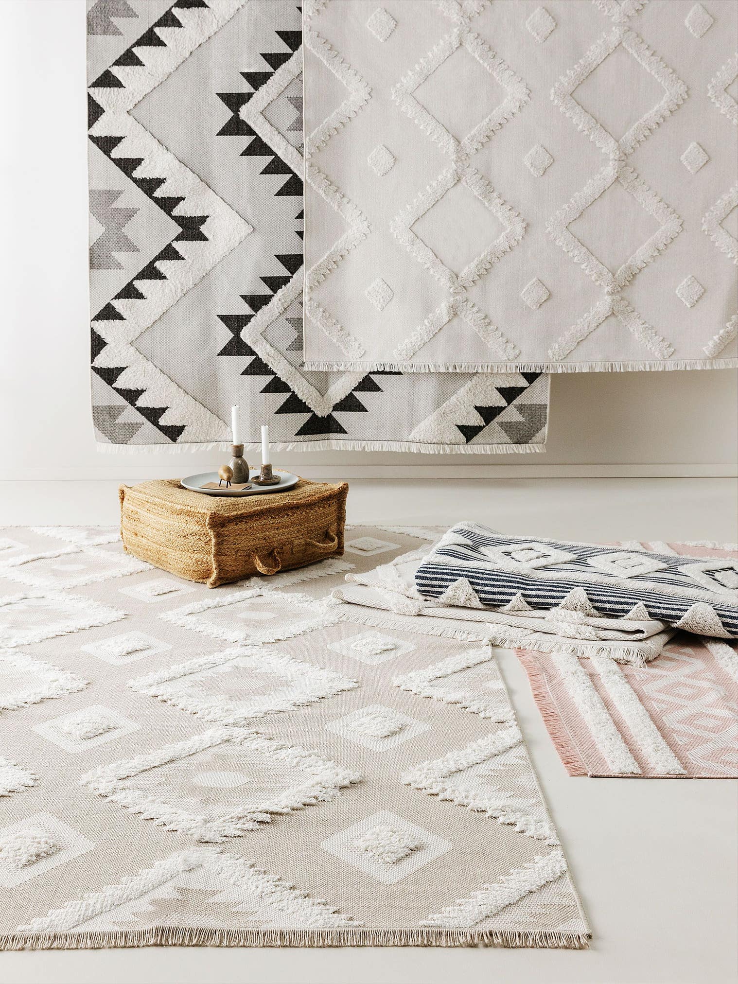 Rug made of 100% Cotton in Beige with a 11 - 20 mm high pile by benuta Pop