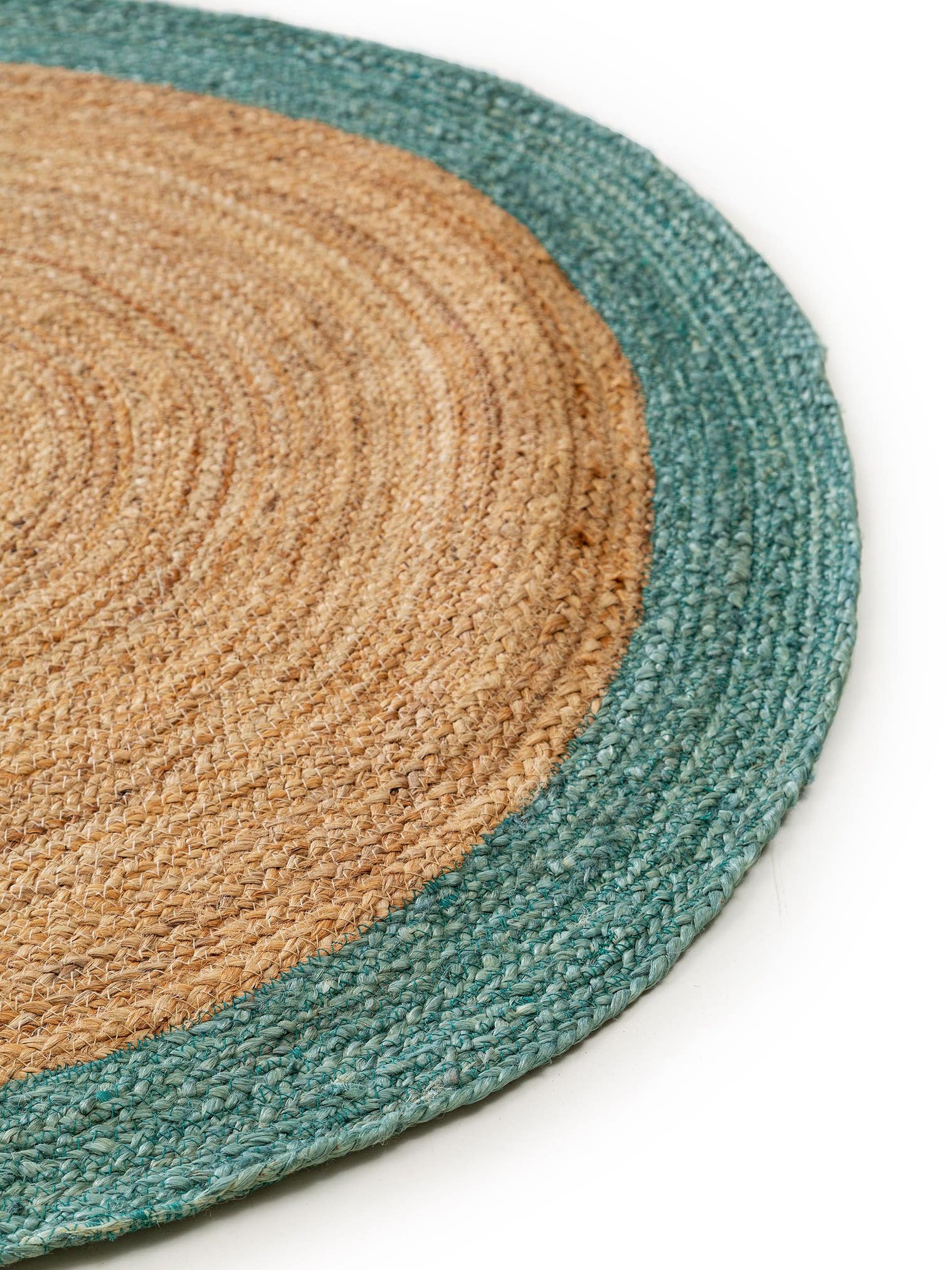 Matta av 100% Jute i Turkos med 1- 5 mm hög lugg från benuta Pure