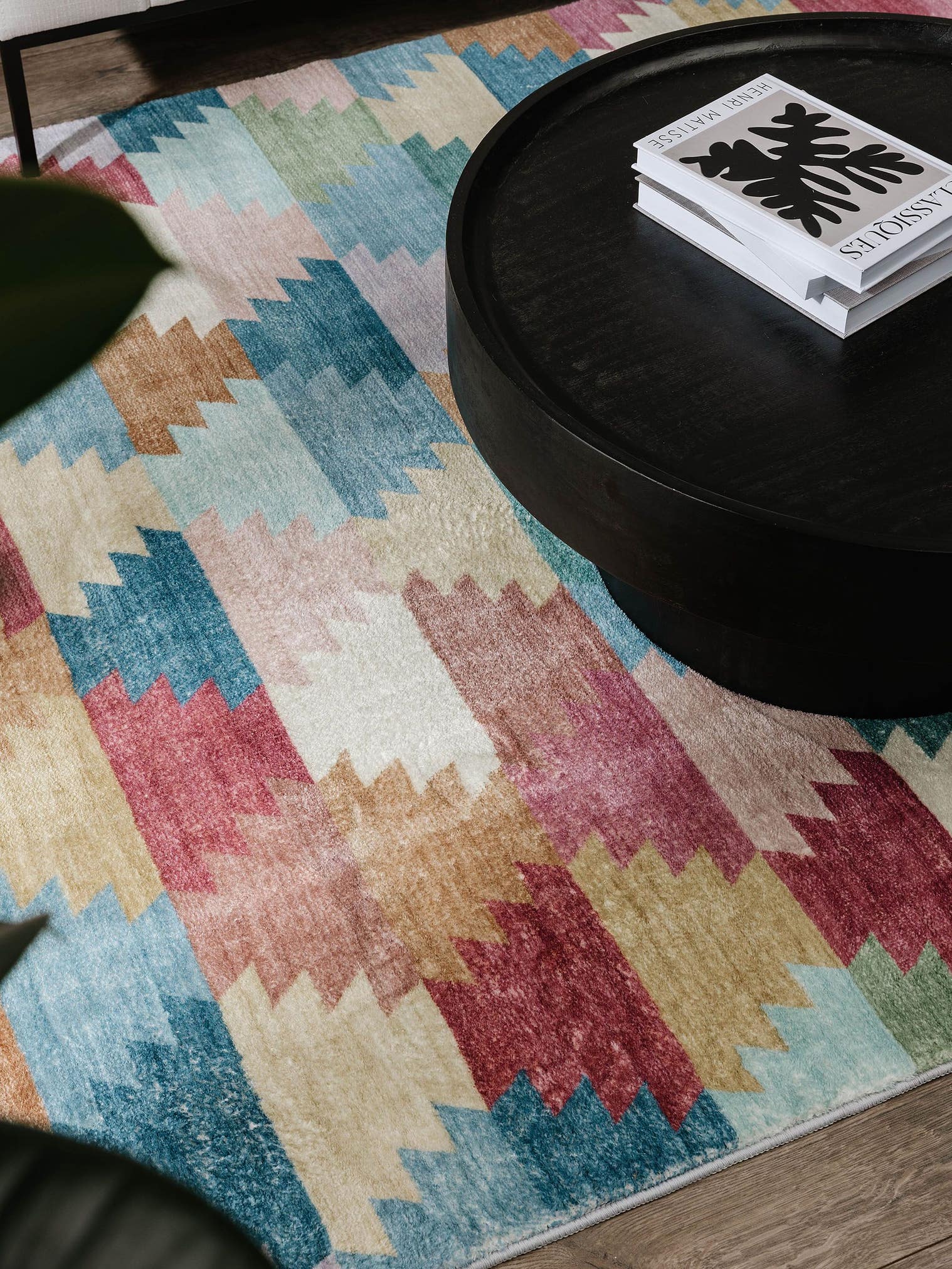 Teppich aus 100% Polyester in Multicolor mit 6 bis 10 mm hohem Flor von benuta Pop