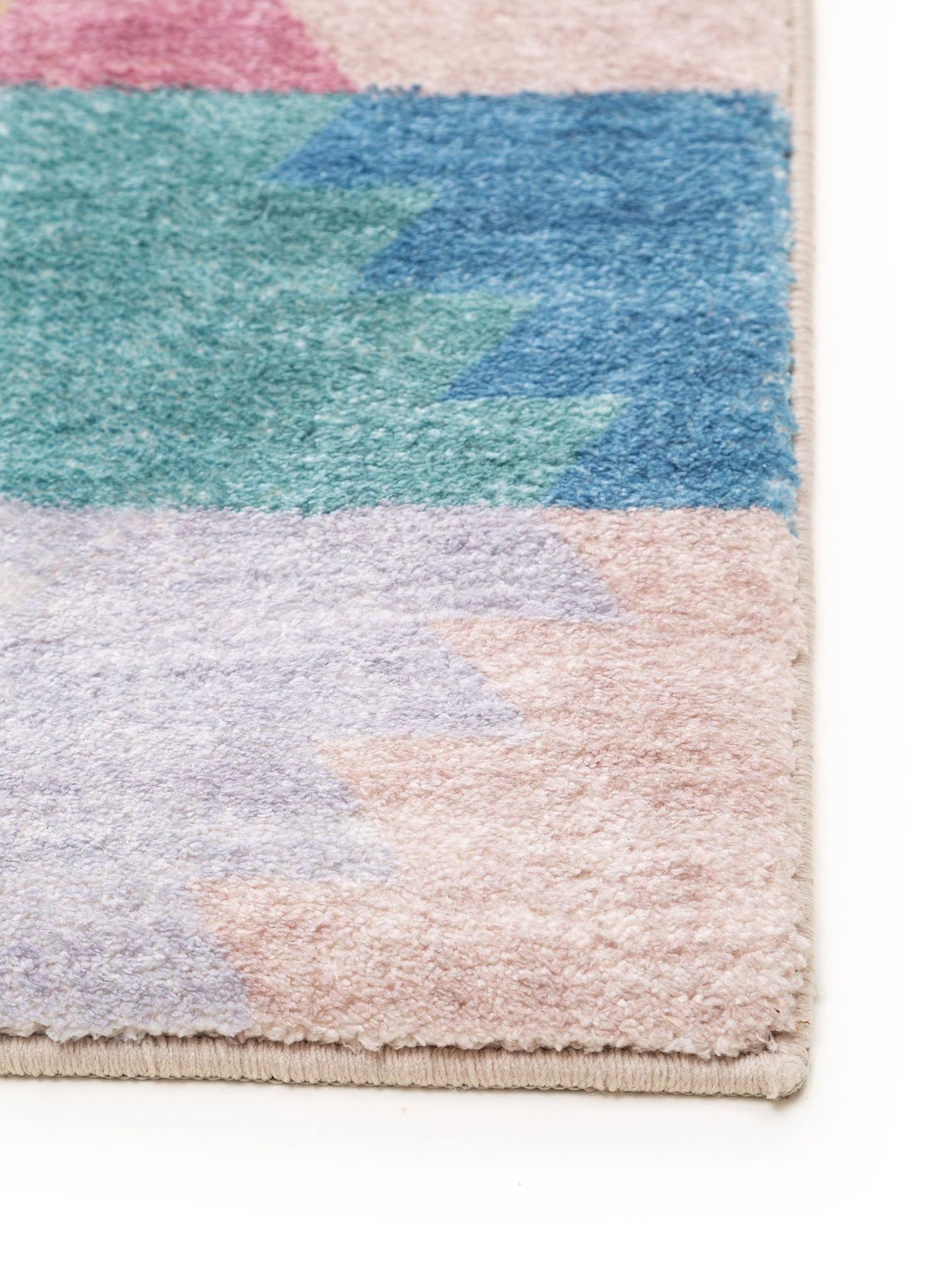Teppich aus 100% Polyester in Multicolor mit 6 bis 10 mm hohem Flor von benuta Pop