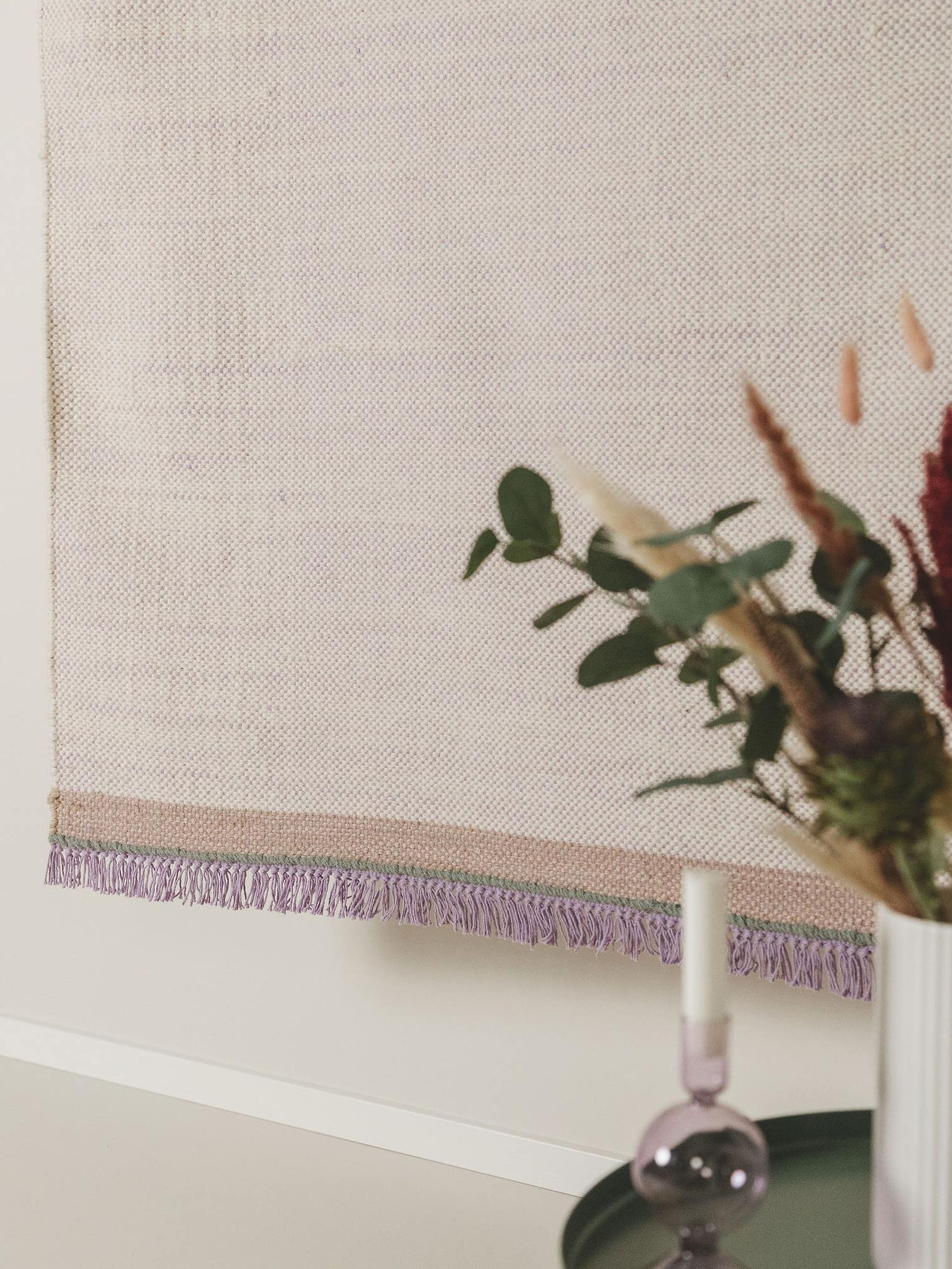Tappeto di 60% Lana, 40% Cotone in Viola con pelo alto 1- 5 mm da benuta Pop