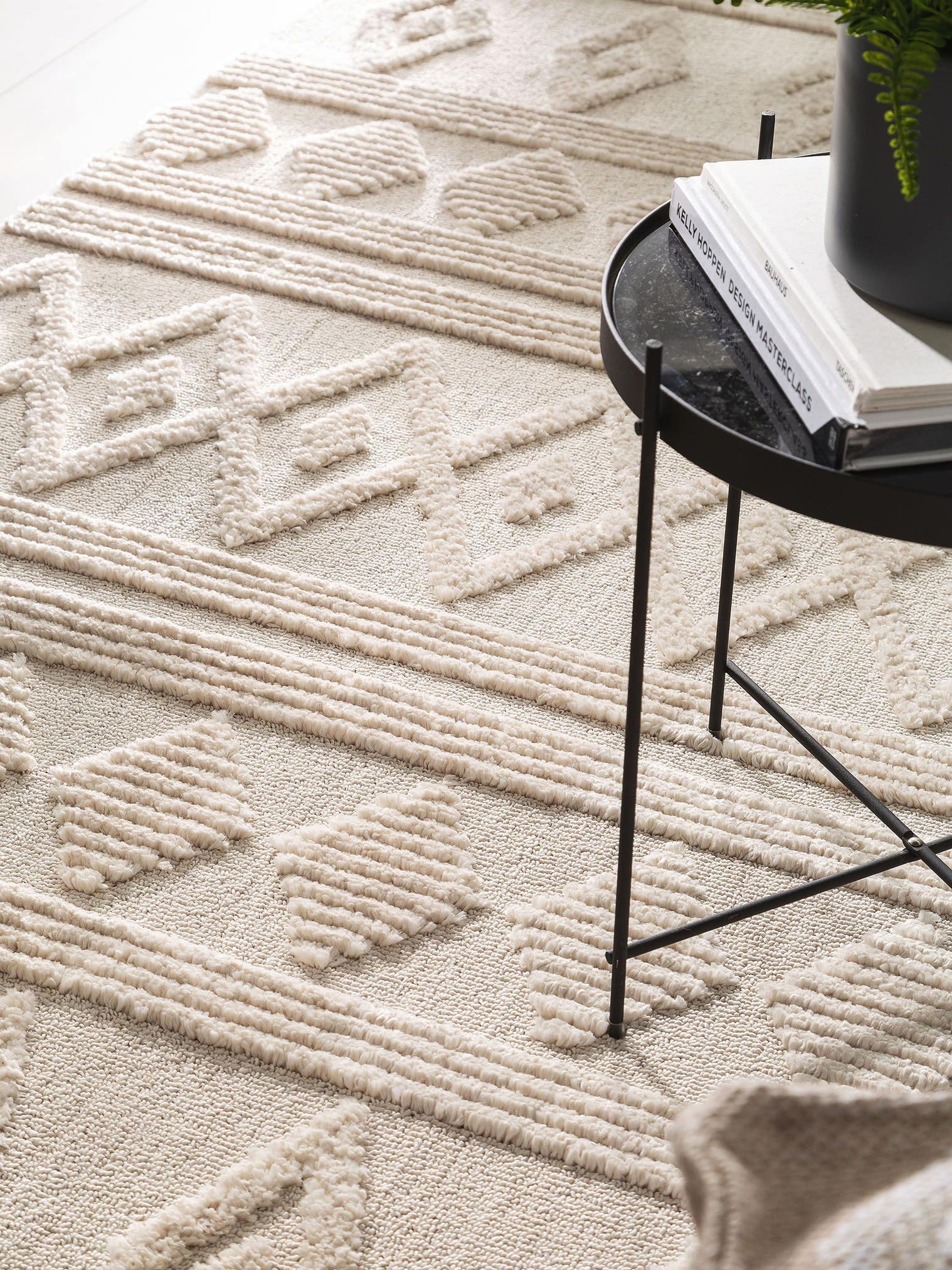 Teppich aus 100% Polyester in Beige mit 11 bis 20 mm hohem Flor von benuta Pop