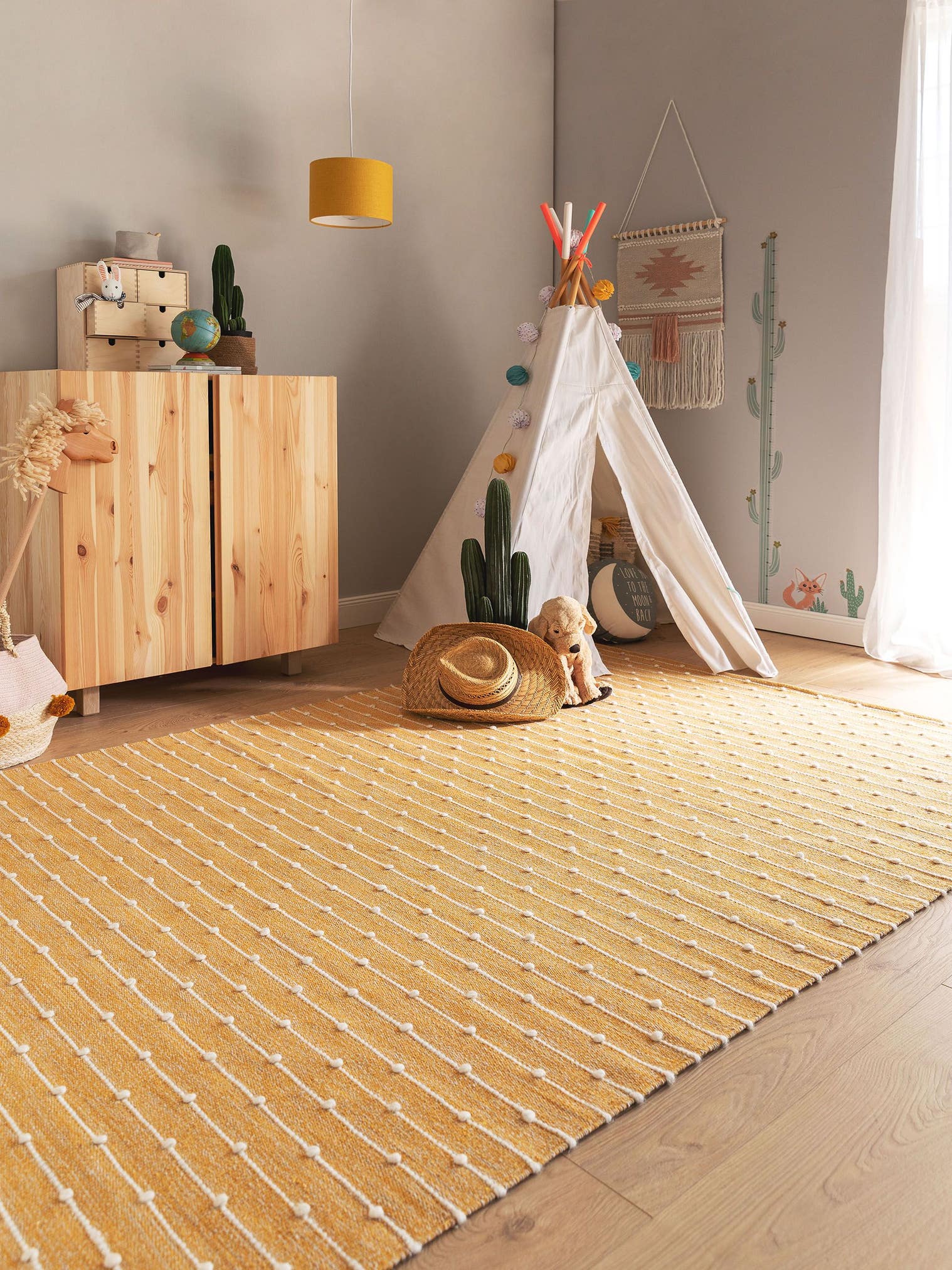 Tappeto di 80% cotton, 20% wool in Giallo con pelo alto 1- 5 mm da Lytte