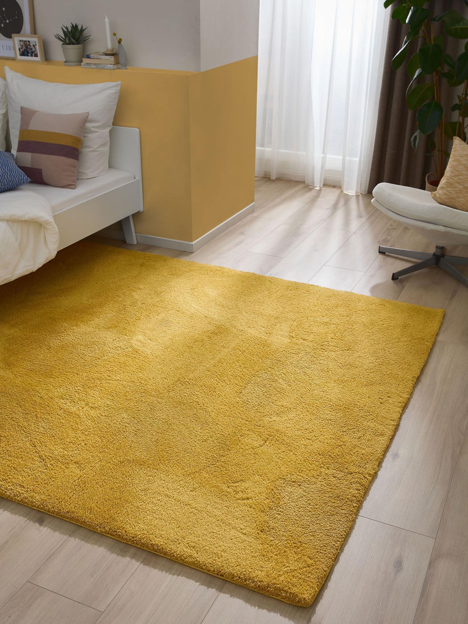 Tapis en 100% Polyester en Jaune avec une pile de 31 - 40 mm de hauteur de benuta Nest