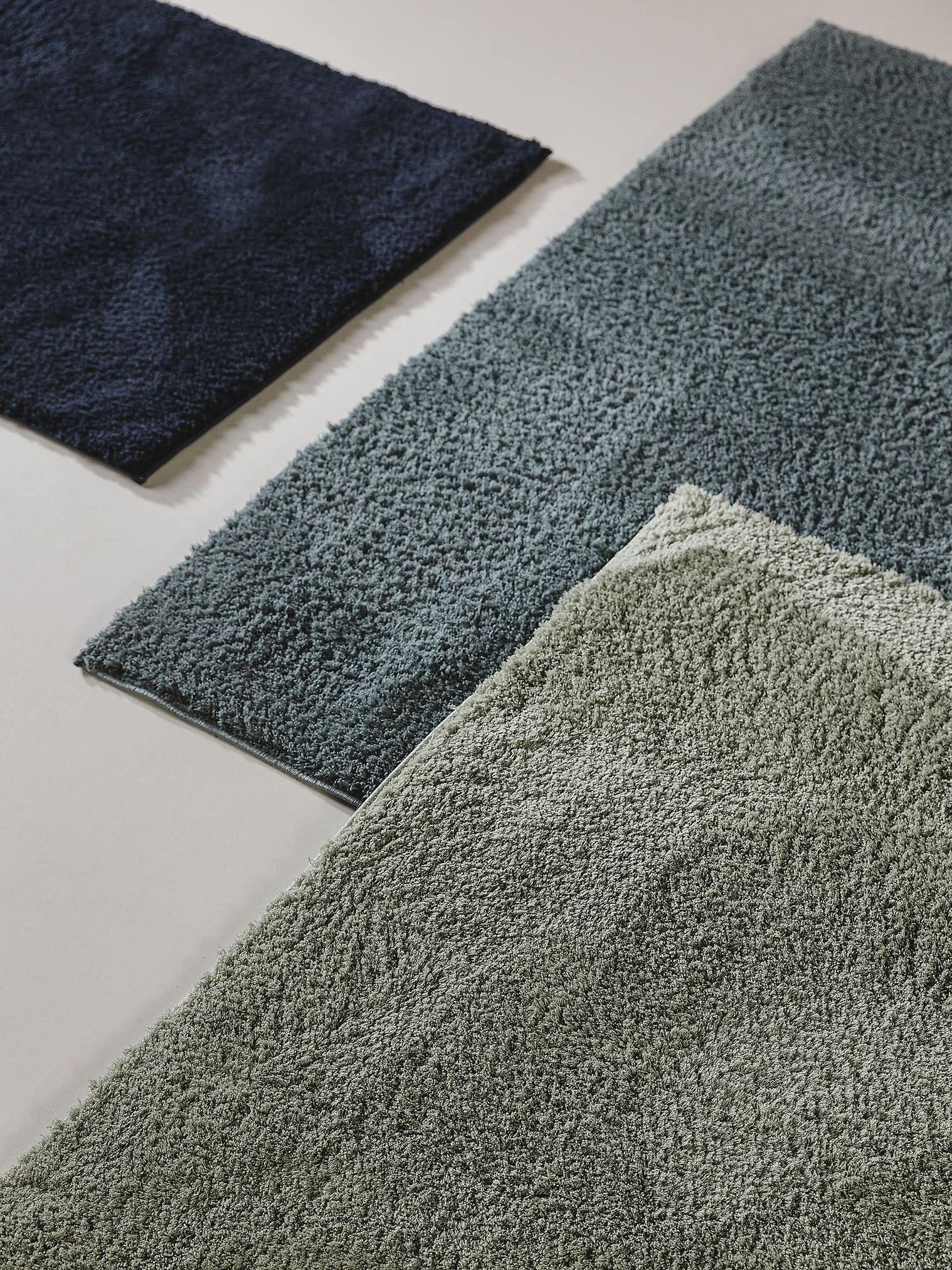Tæppe af 100% Polyester (microfiber) i Turkis med 21 - 30 mm høj luv fra benuta Nest