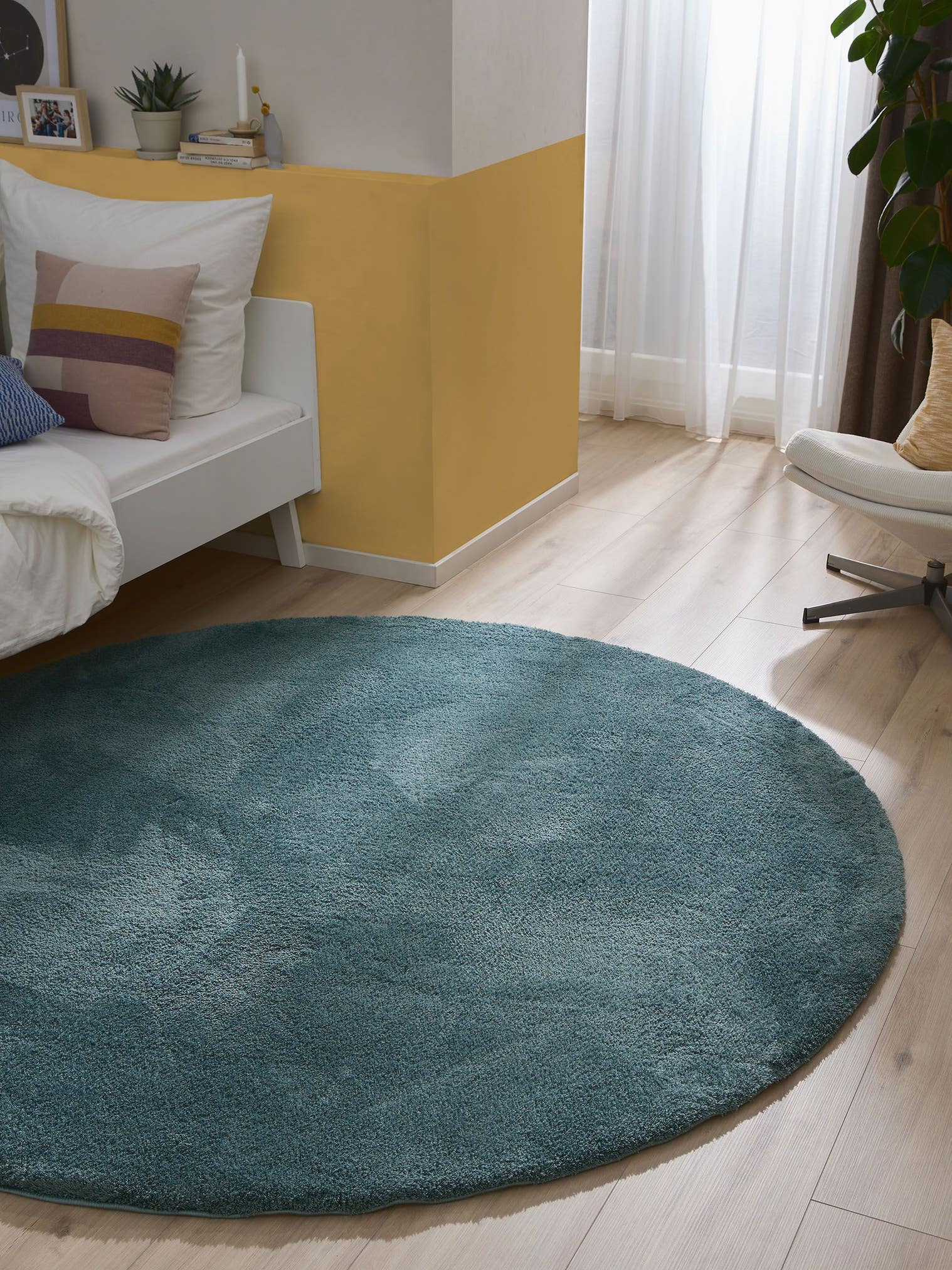 Tappeto di 100% Poliestere (Microfibra) in Azzurro con pelo alto 21 - 30 mm da benuta Nest