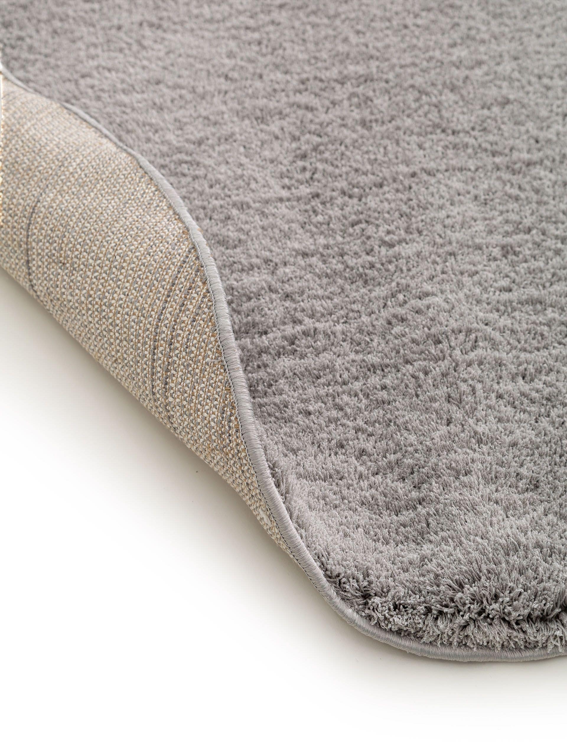 Rug made of 100% Polyester (Microfiber) in Grey with a 21 - 30 mm high pile by benuta Nest