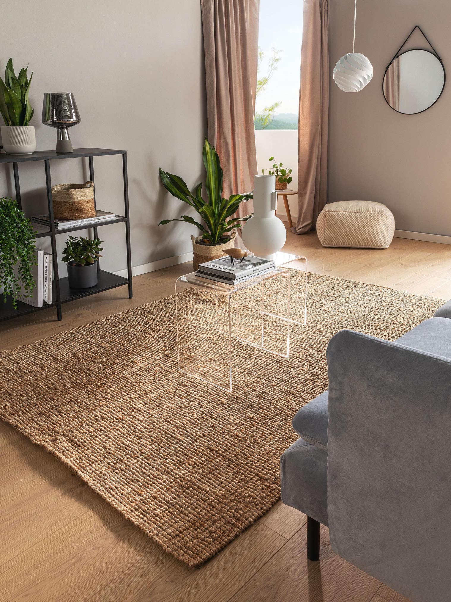 Tapis en 100% Jute en Beige avec une pile de 1- 5 mm de hauteur de benuta Pure
