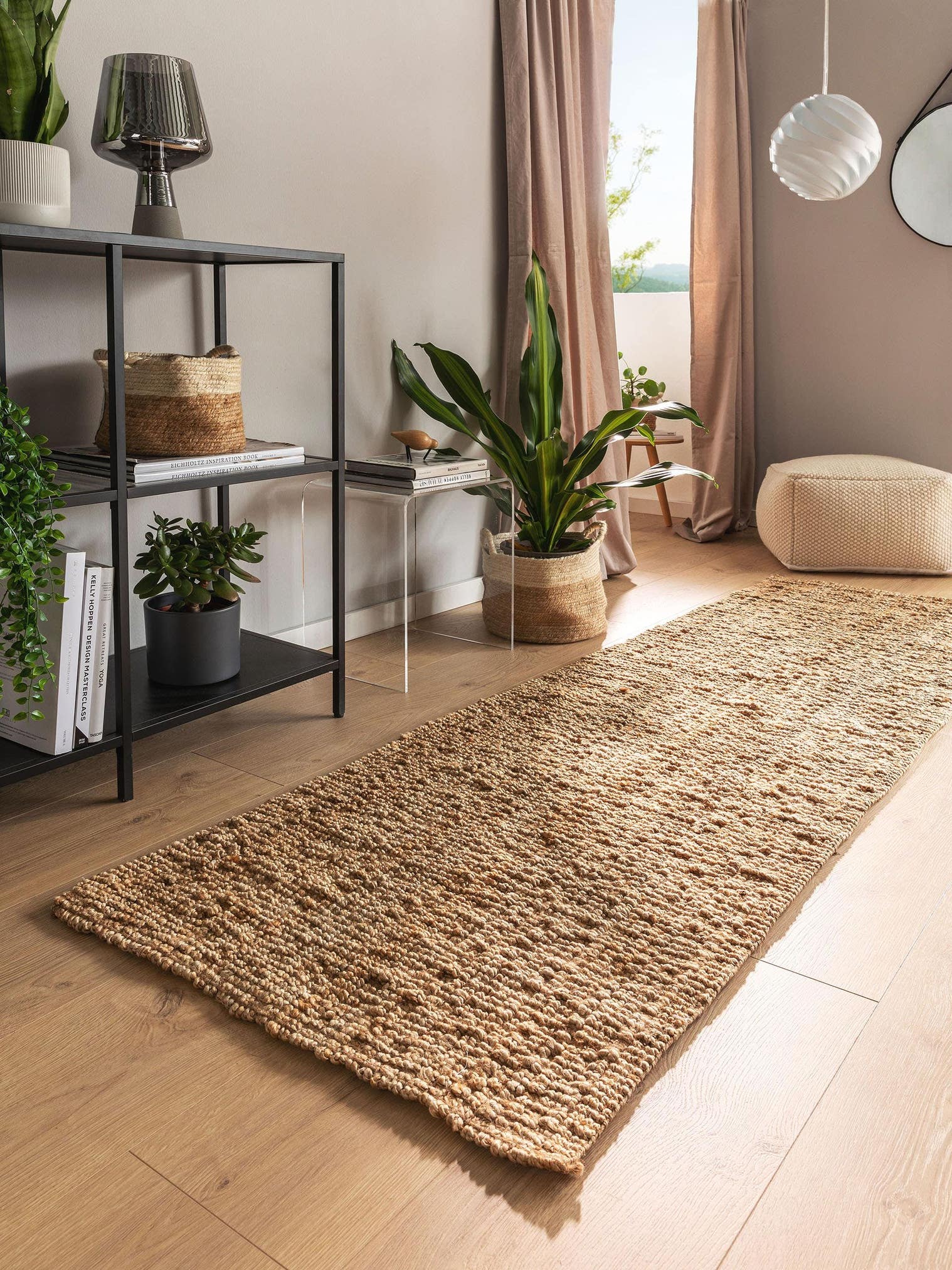 Rug made of 100% Jute in Beige with a 1- 5 mm high pile by benuta Pure