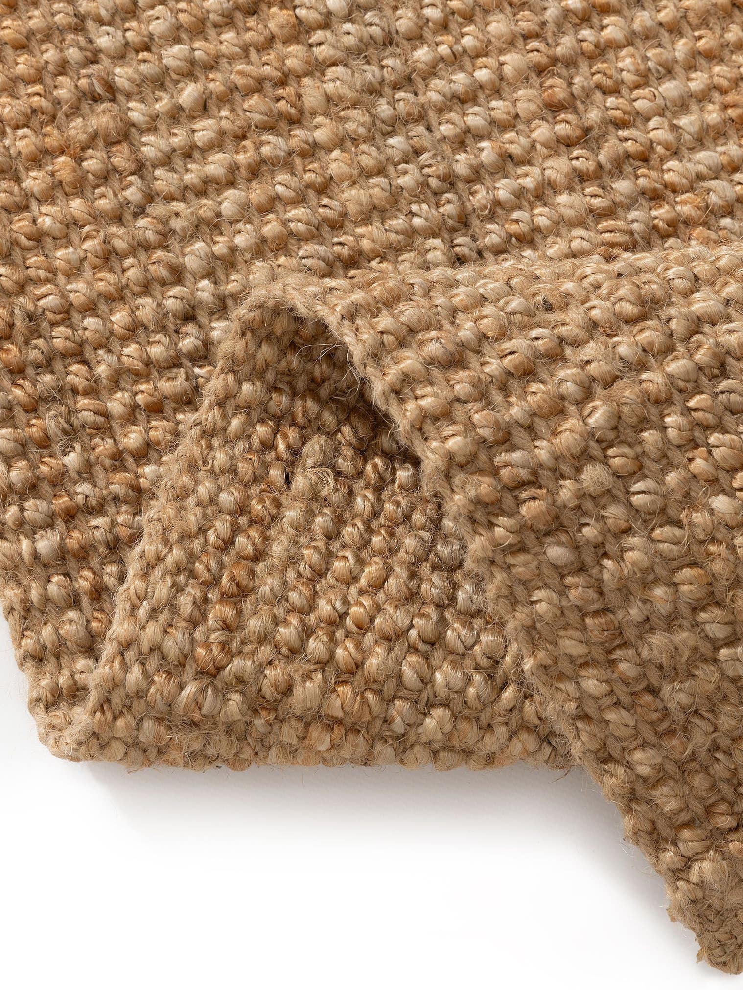 Rug made of 100% Jute in Beige with a 1- 5 mm high pile by benuta Pure