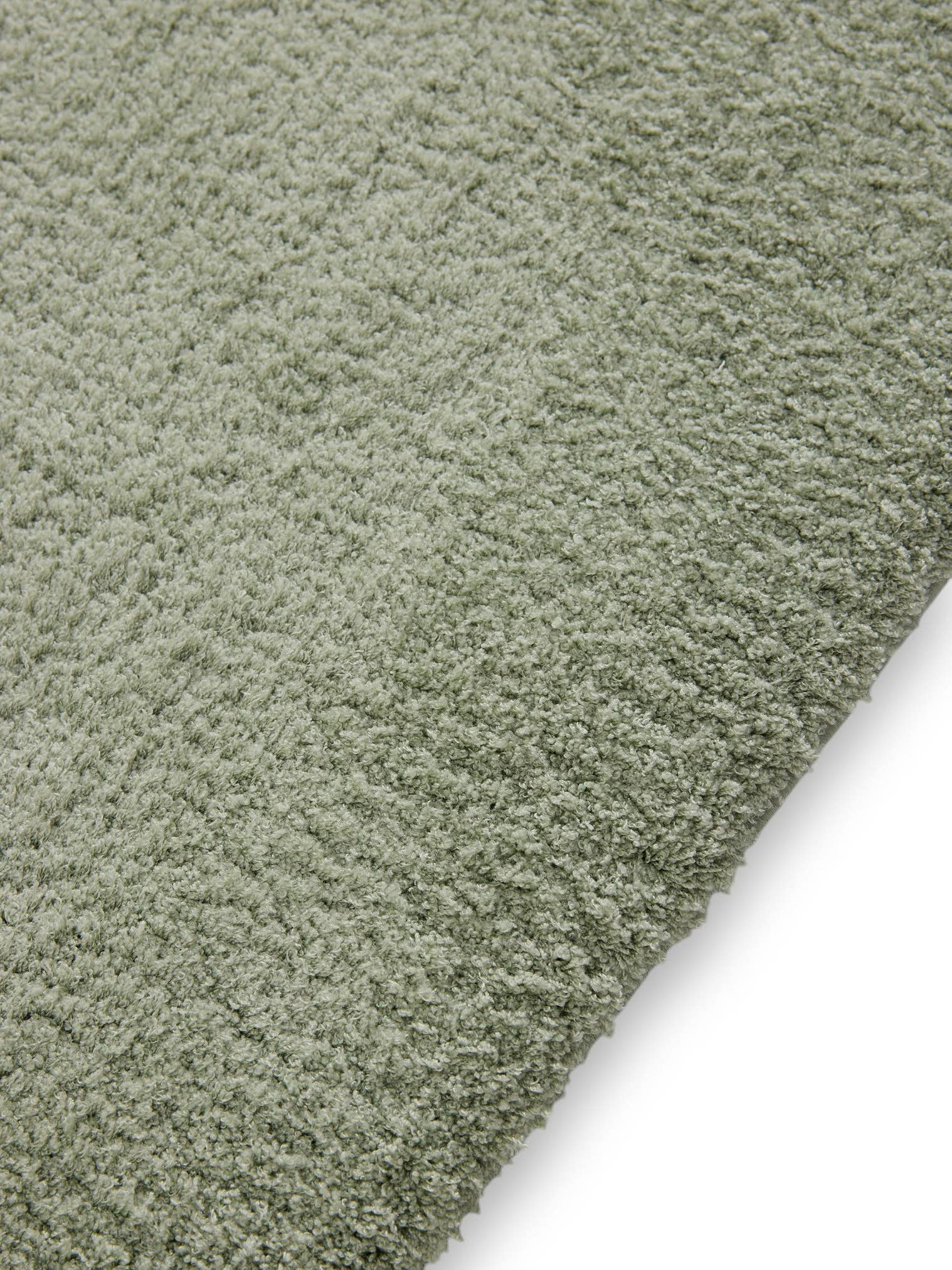 Rug made of 100% Polyester (Microfiber) in Green with a 21 - 30 mm high pile by benuta Nest