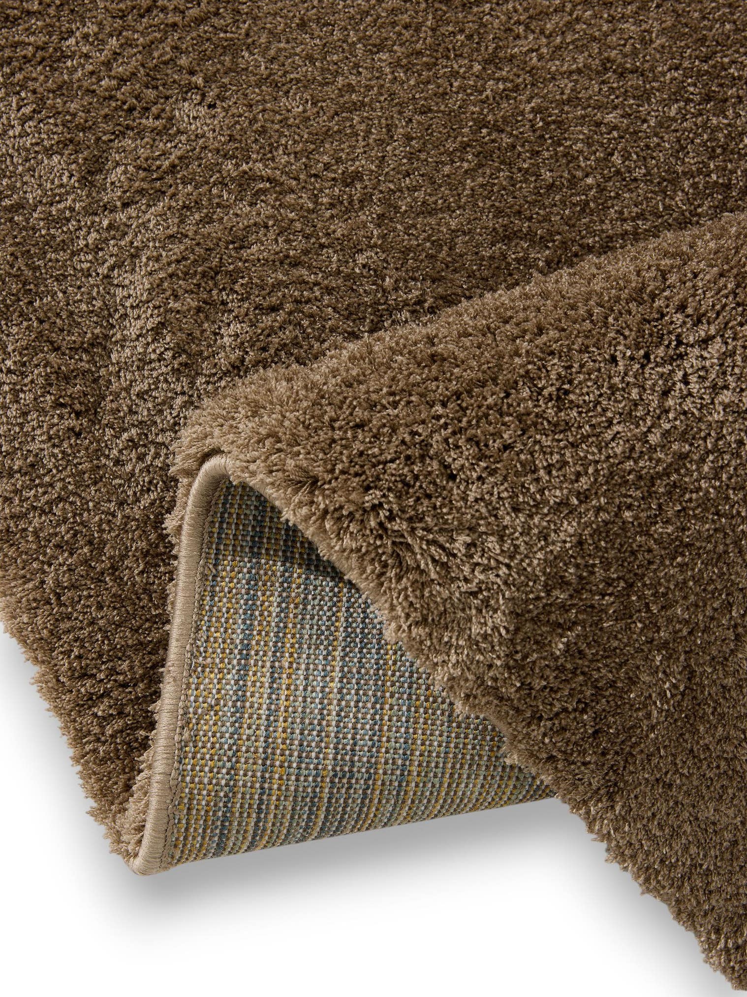 Rug made of 100% Polyester (Microfiber) in Beige with a 21 - 30 mm high pile by benuta Nest