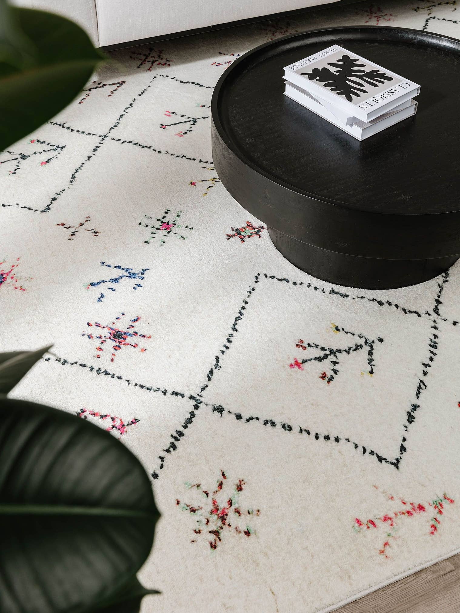 Teppich aus 100% Polyester in Multicolor mit 6 bis 10 mm hohem Flor von benuta Pop