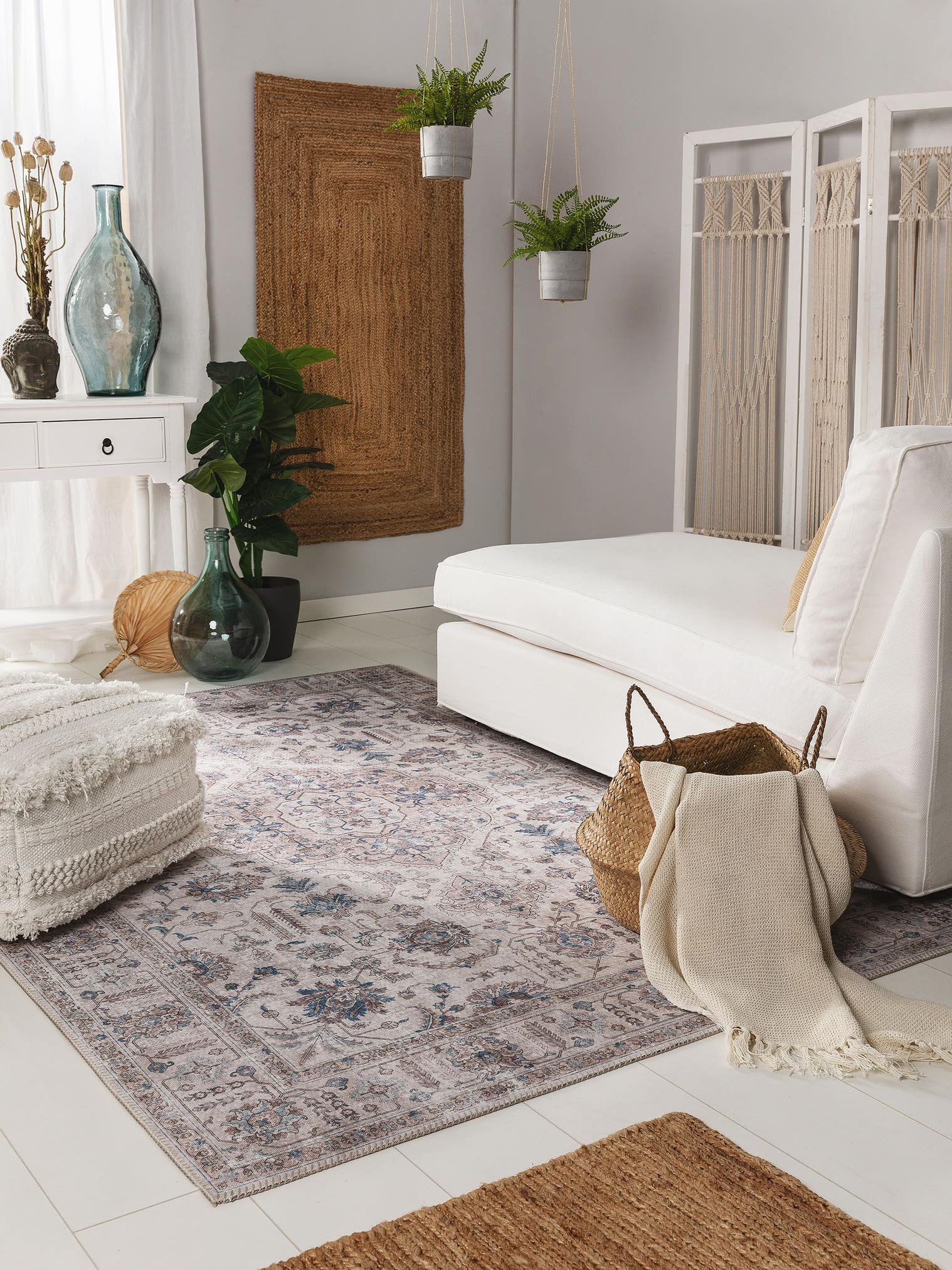 Rug made of 100% Polyester in Beige with a 1- 5 mm high pile by benuta Pop