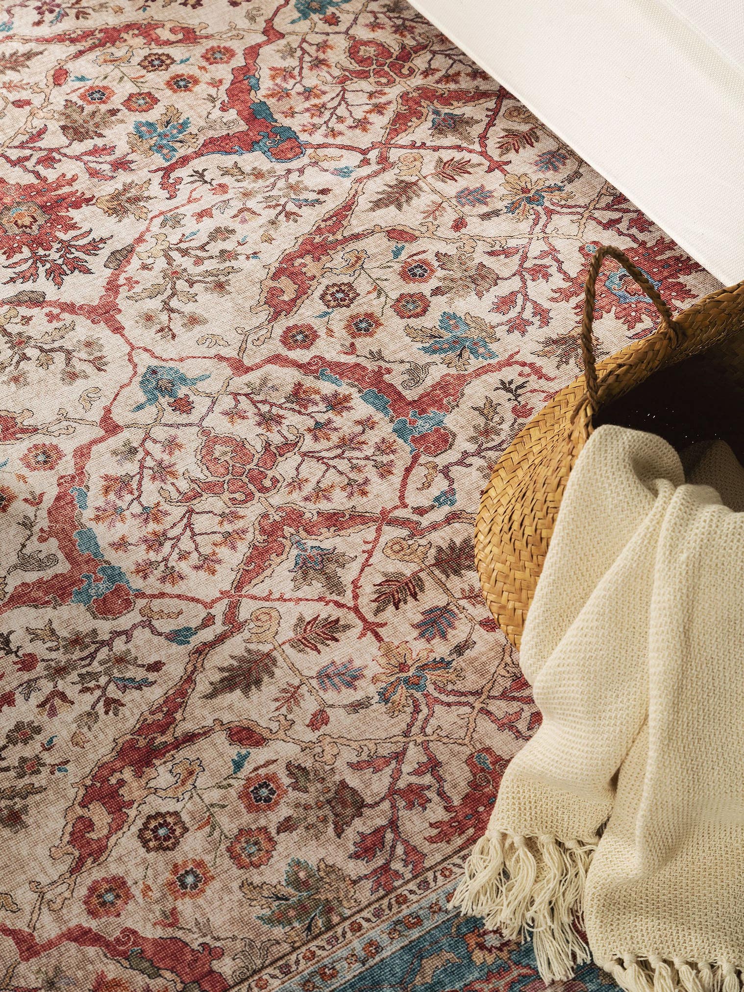 Rug made of 100% Polyester in Multicoloured with a 1- 5 mm high pile by benuta Pop