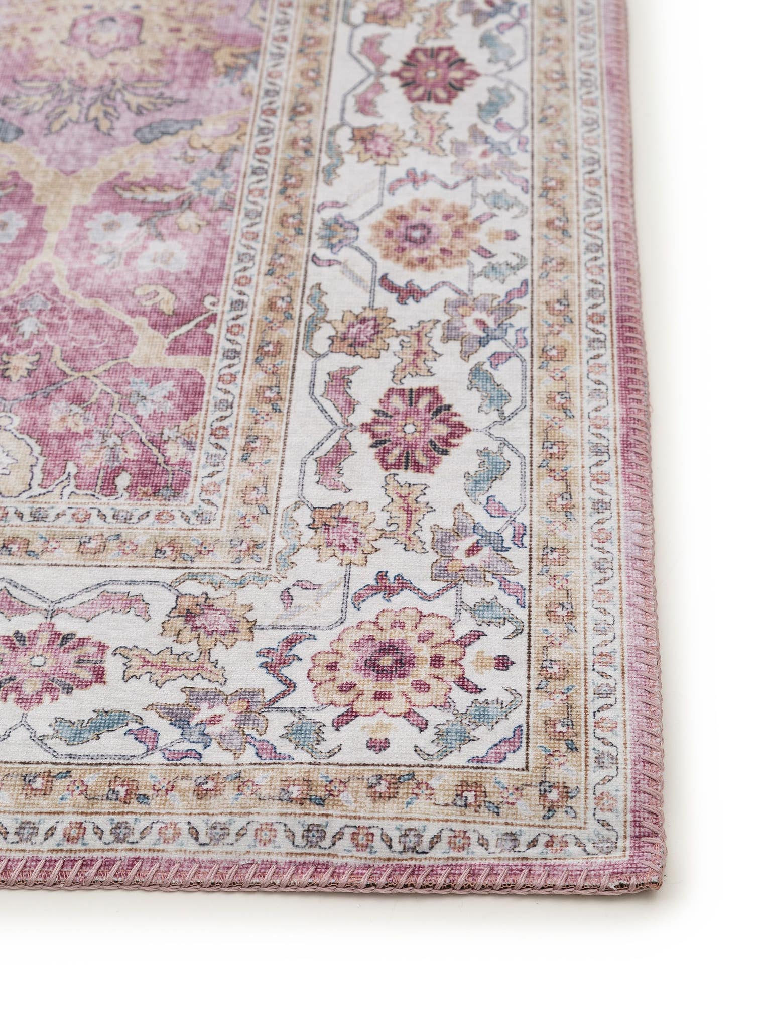 Teppich aus 100% Polyester in Rosa mit bis 5 mm hohem Flor von benuta Pop