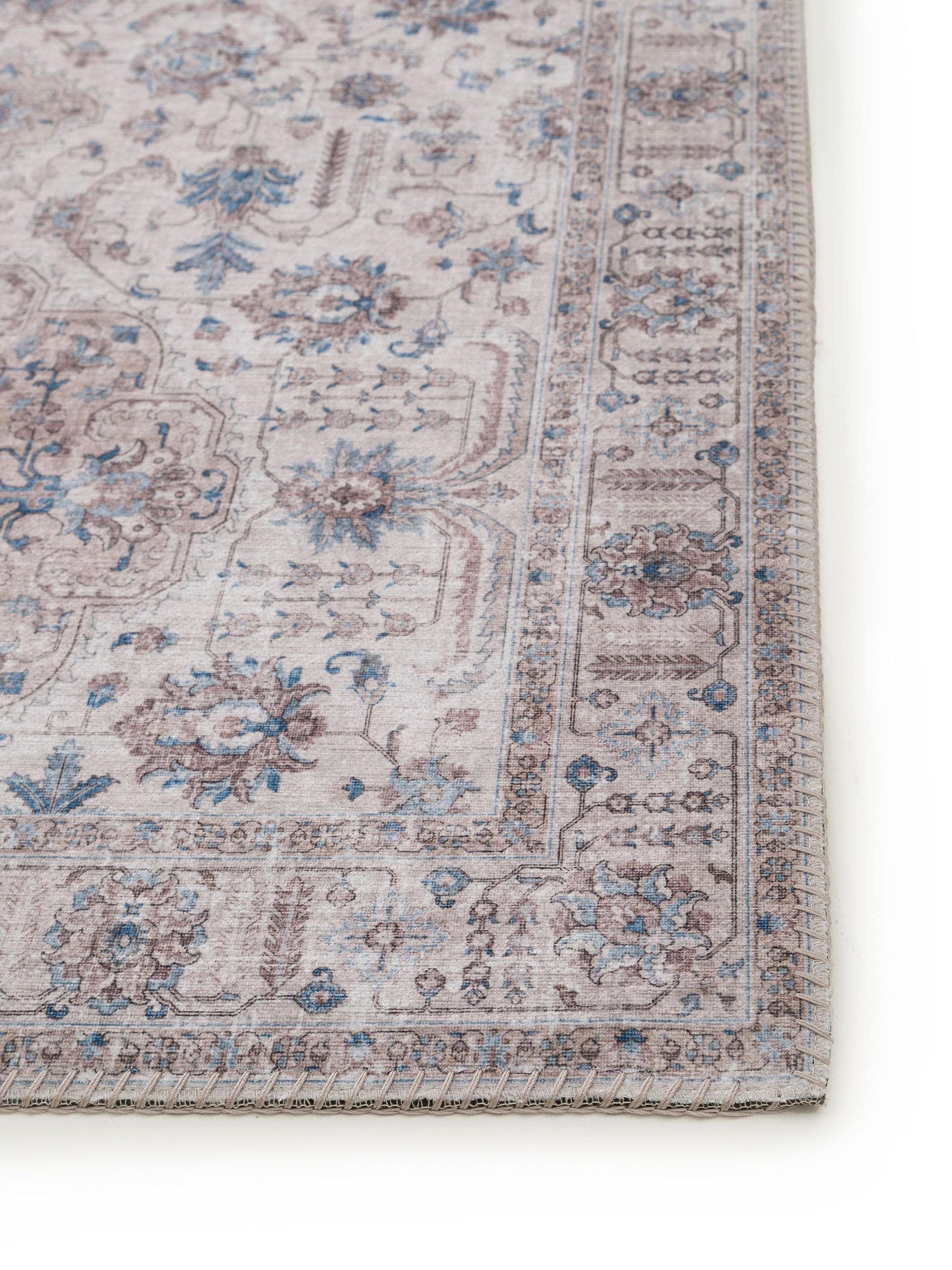 Matta av 100% Polyester i Beige med 1- 5 mm hög lugg från benuta Pop