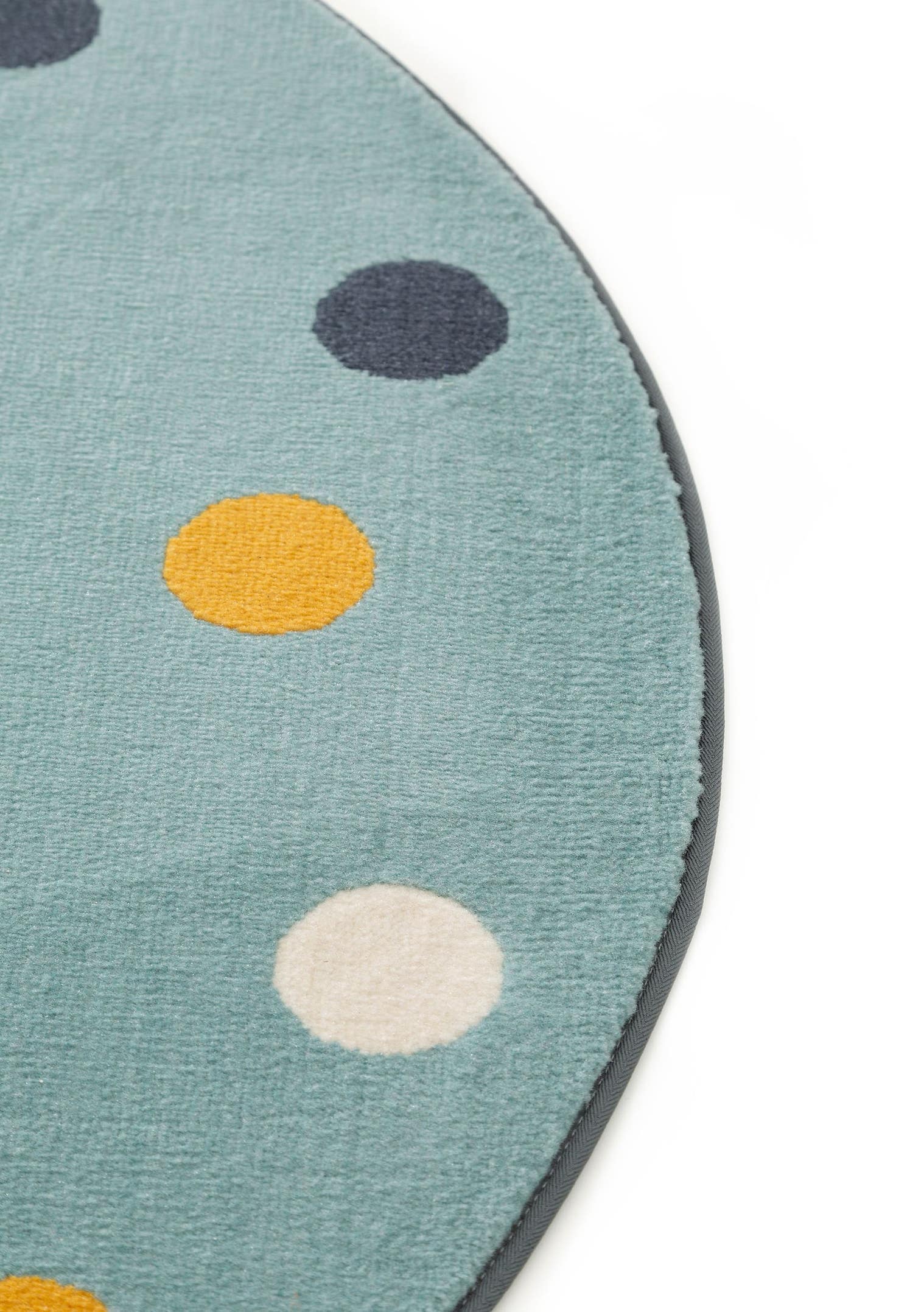 Tapis en 100% Polypropylène en Multicouleur avec une pile de 6 - 10 mm de hauteur de Lytte