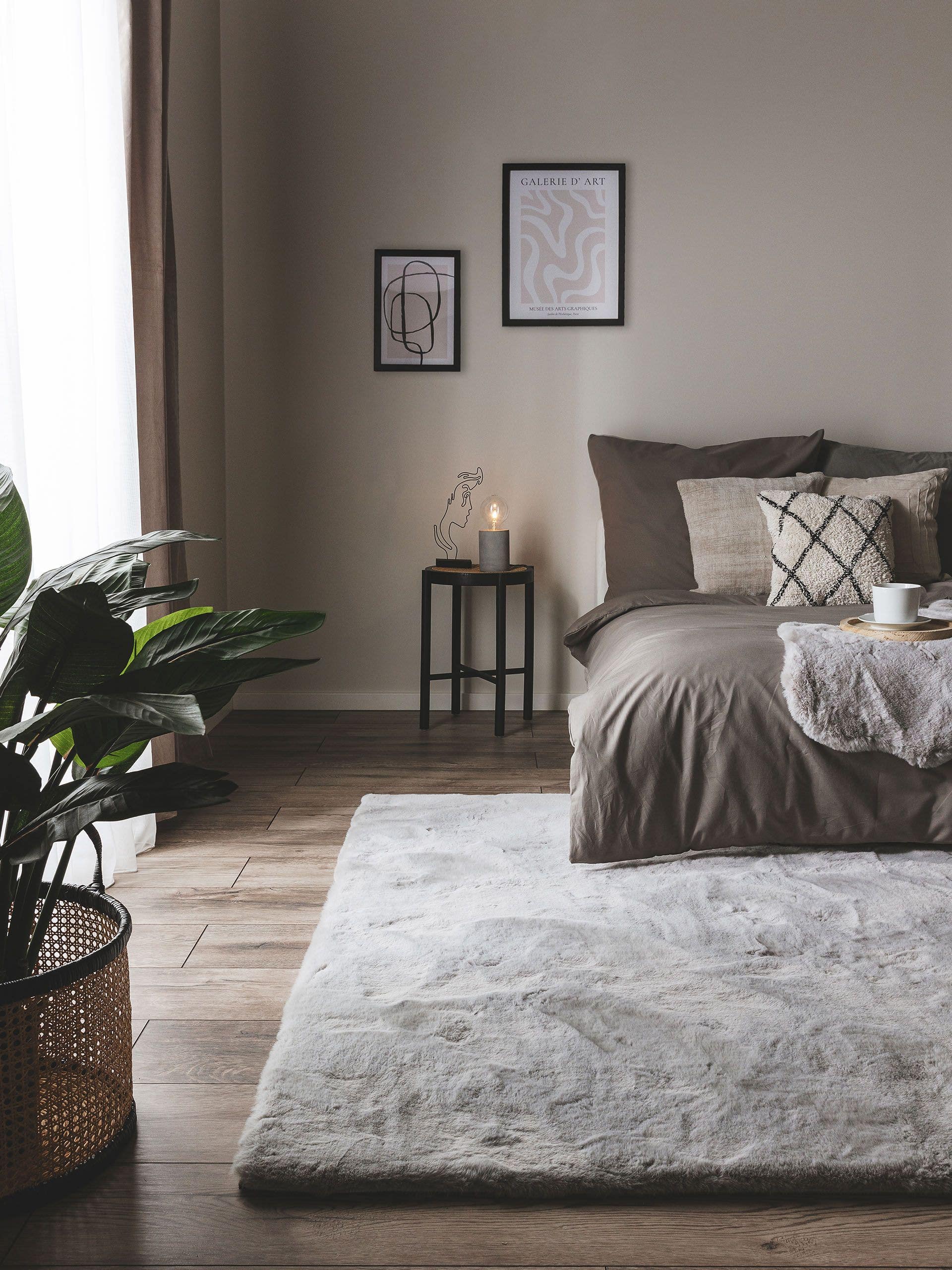 Rug made of 100% Polyester in Grey with a 21 - 30 mm high pile by benuta Nest