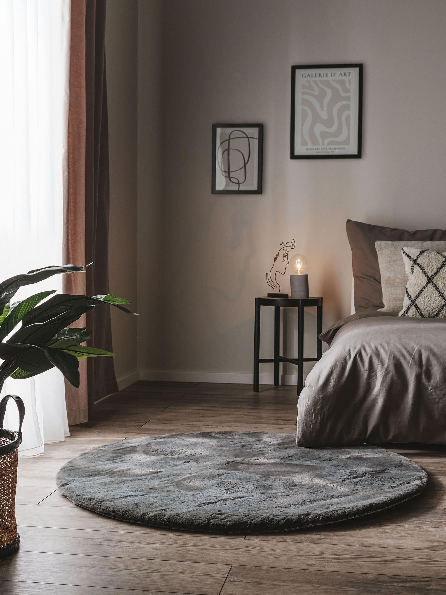 Tapis en 100% Polyester en Gris avec une pile de 21 - 30 mm de hauteur de benuta Nest