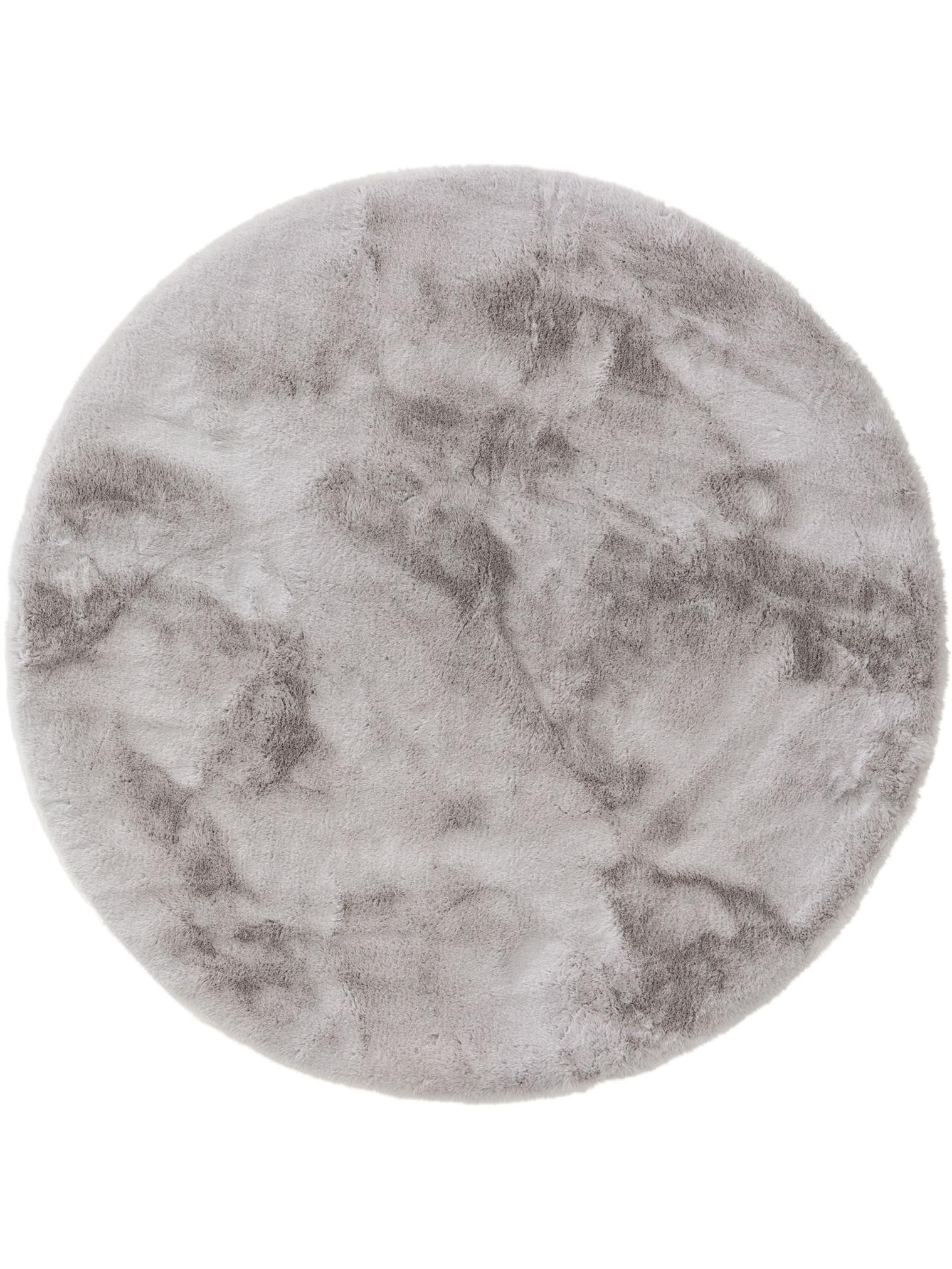Tæppe af 100% Polyester i Grå med 21 - 30 mm høj luv fra benuta Nest