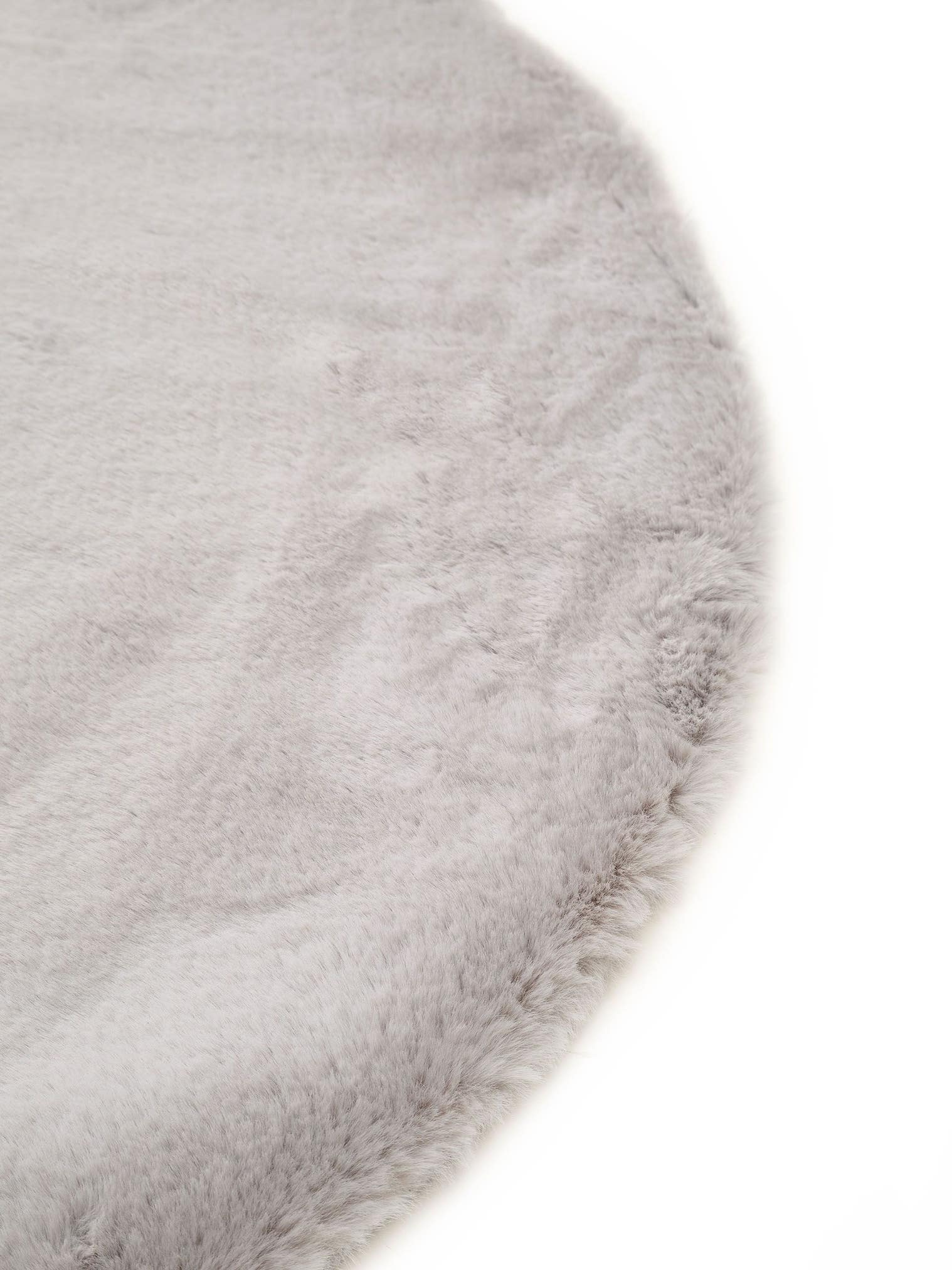 Tæppe af 100% Polyester i Grå med 21 - 30 mm høj luv fra benuta Nest