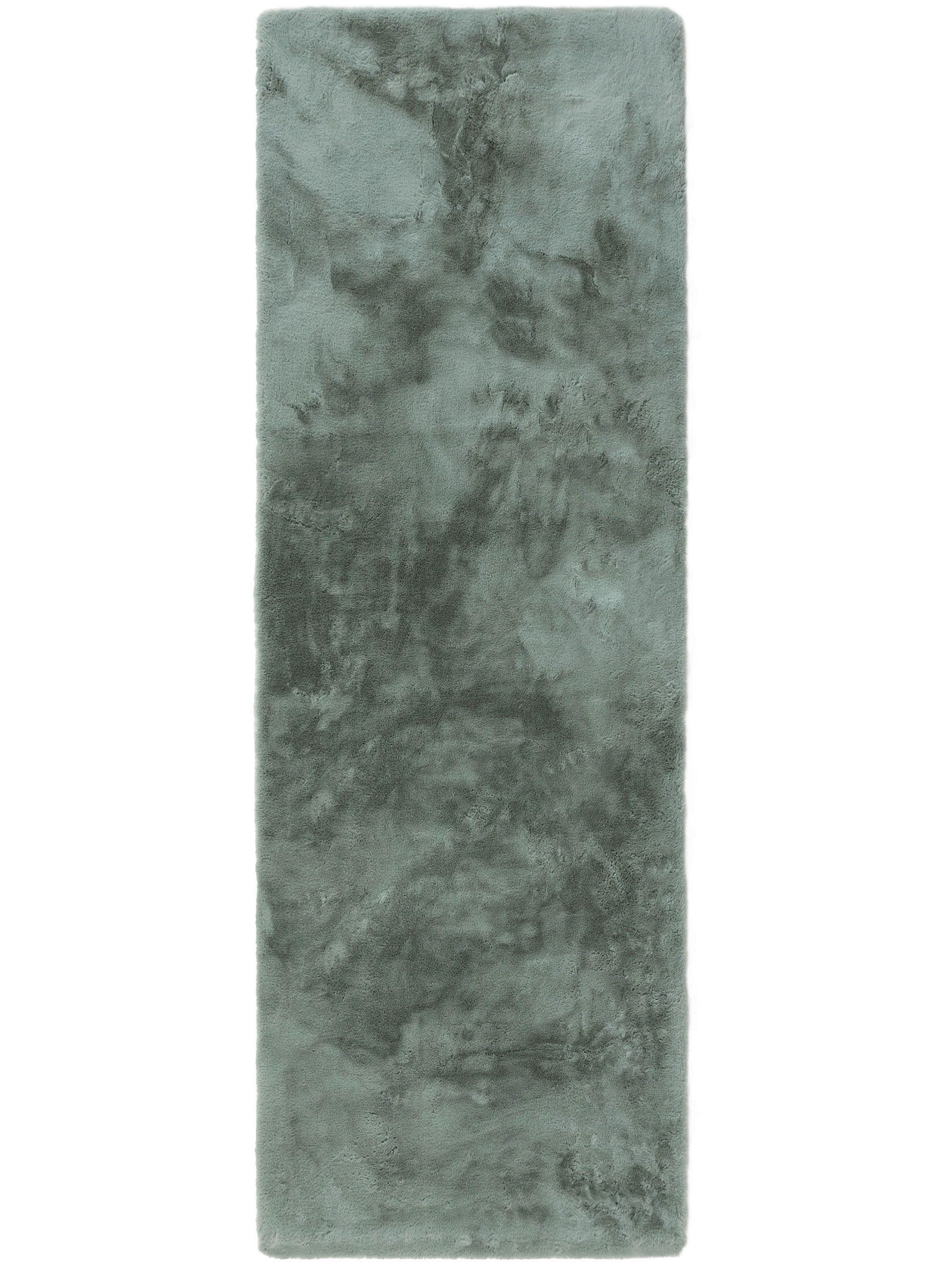 Rug made of 100% Polyester in Turquoise with a 21 - 30 mm high pile by benuta Nest