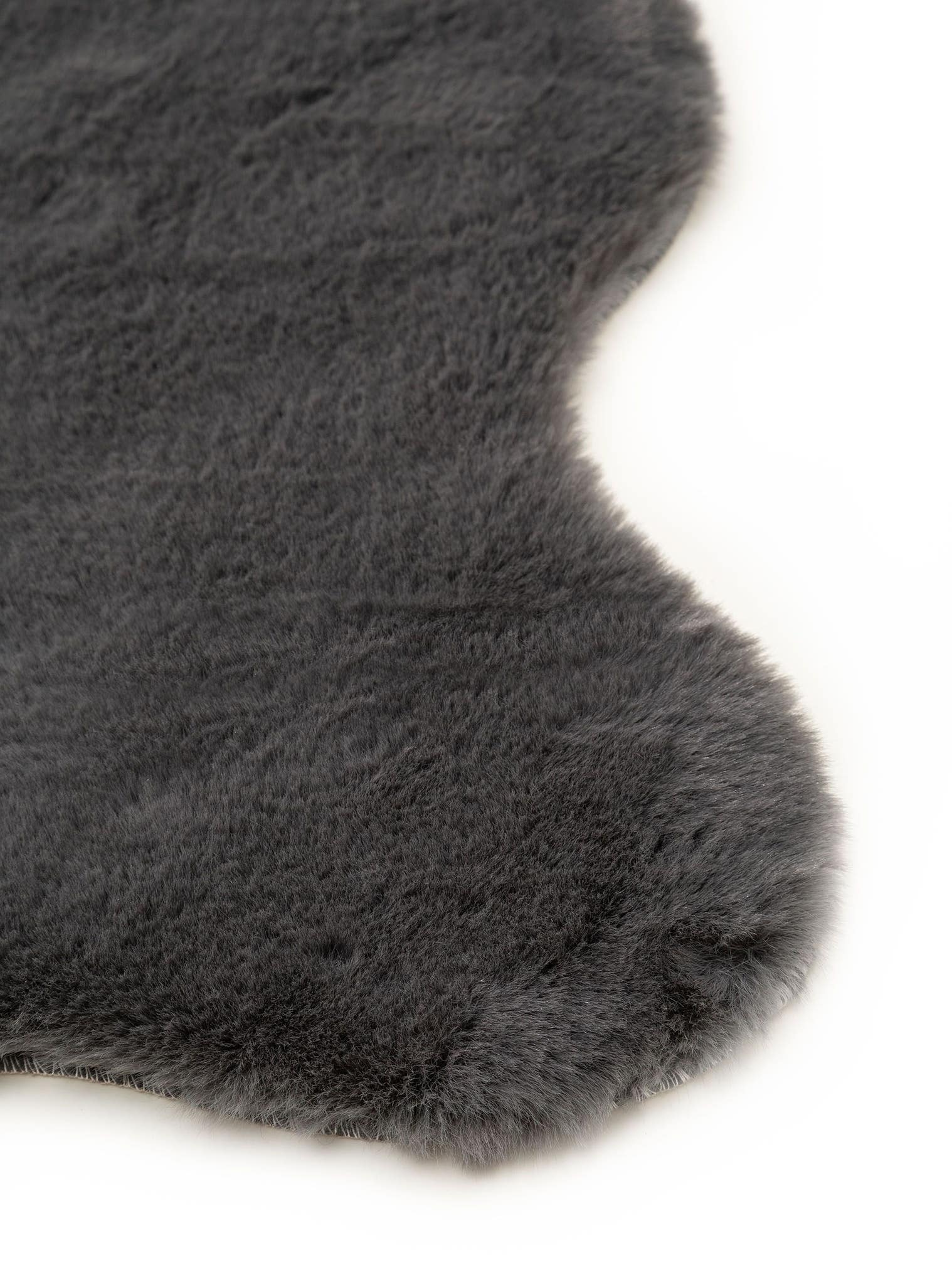 Tappeto di 100% Poliestere in Grigio con pelo alto 21 - 30 mm da benuta Nest