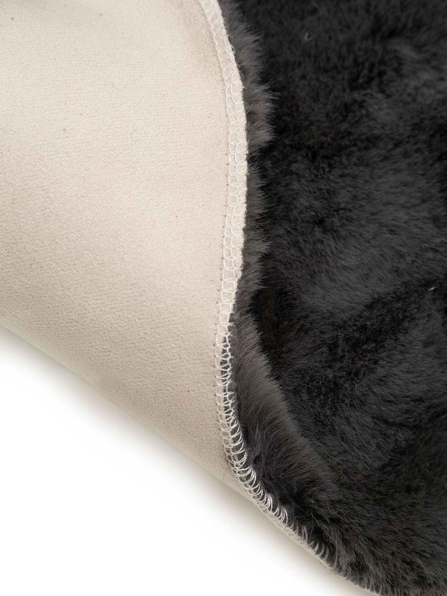 Tappeto di 100% Poliestere in Grigio con pelo alto 21 - 30 mm da benuta Nest