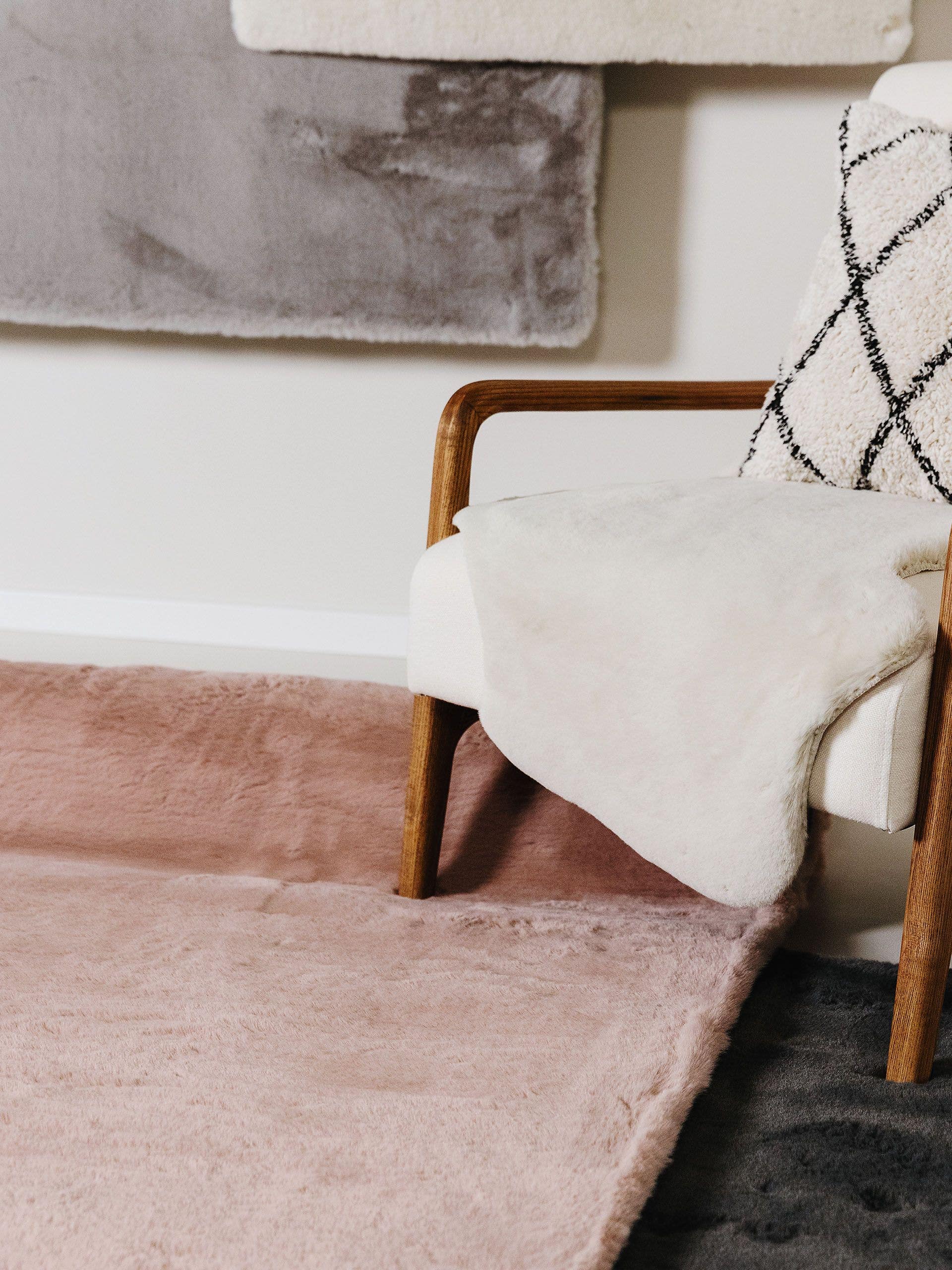 Rug made of 100% Polyester in Beige with a 11 - 20 mm high pile by benuta Nest