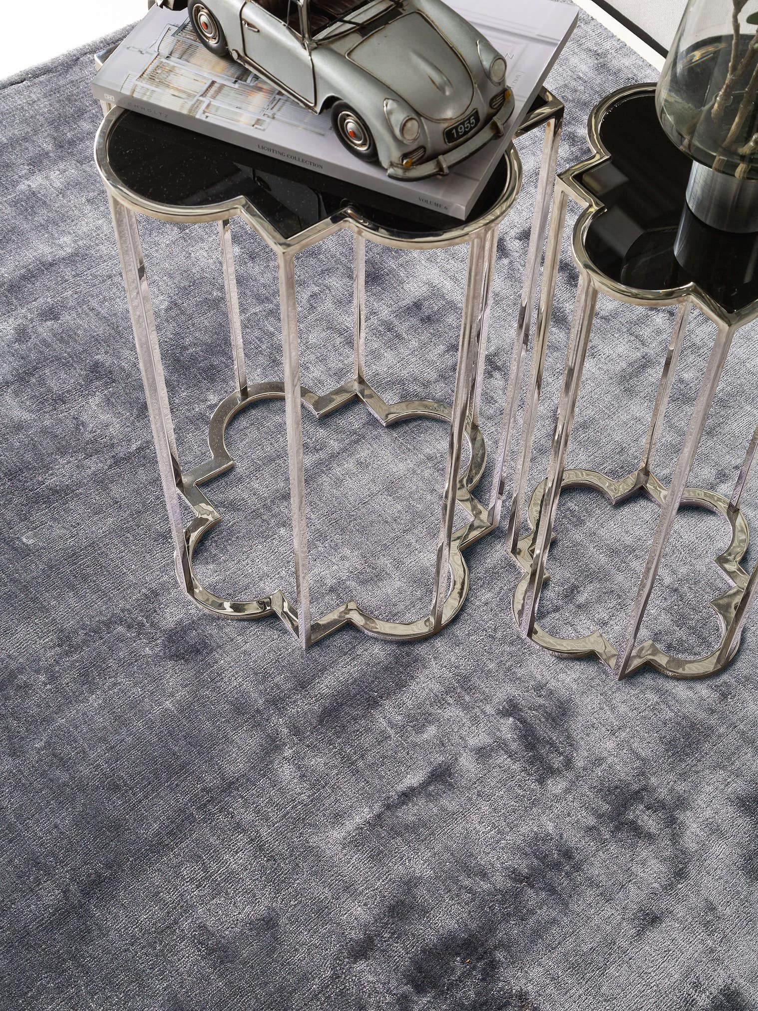 Tapis en 100% Viscose en Gris avec une pile de 6 - 10 mm de hauteur de benuta Pure