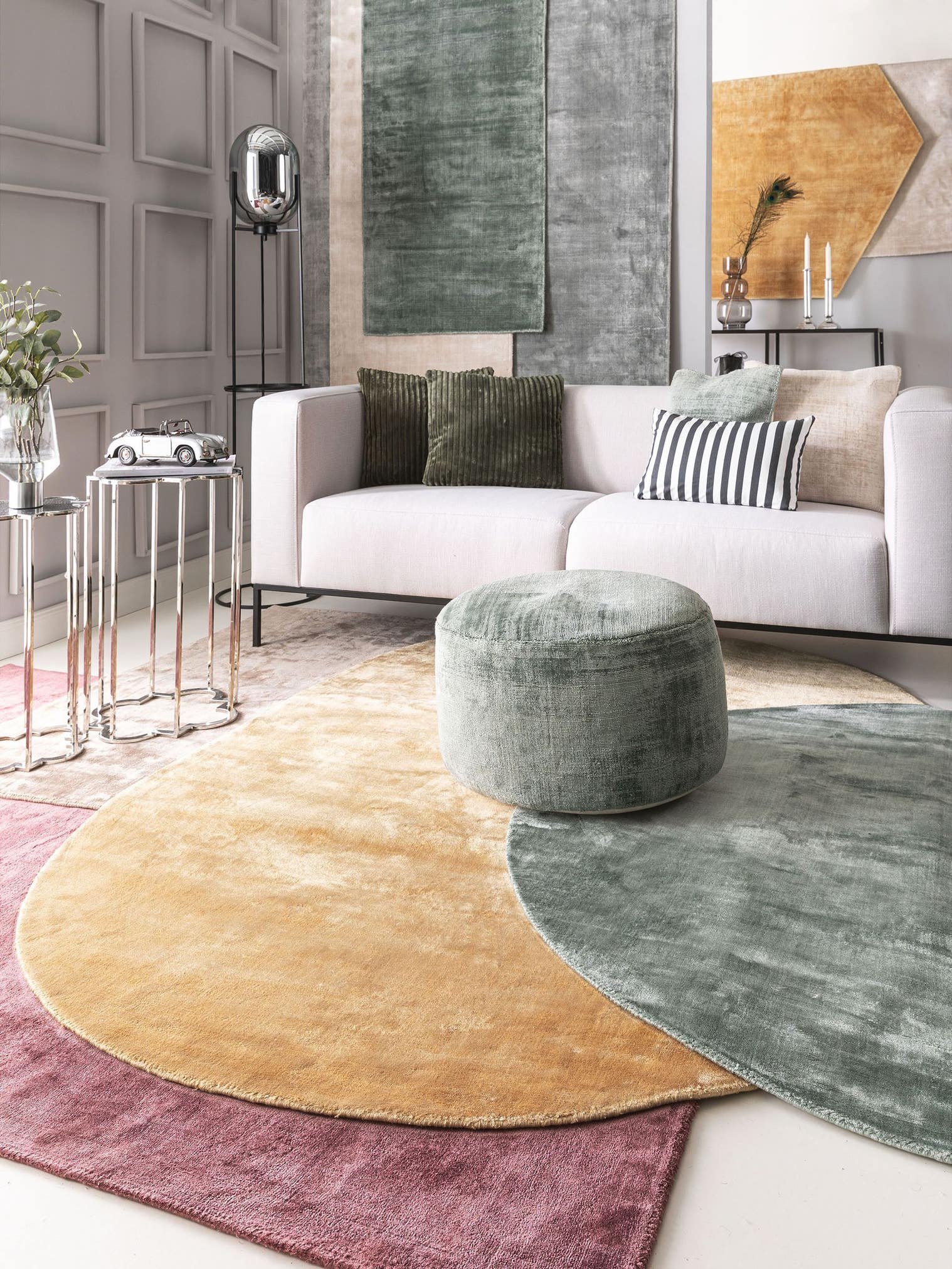 Tapis en 100% Viscose en Gris avec une pile de 6 - 10 mm de hauteur de benuta Pure