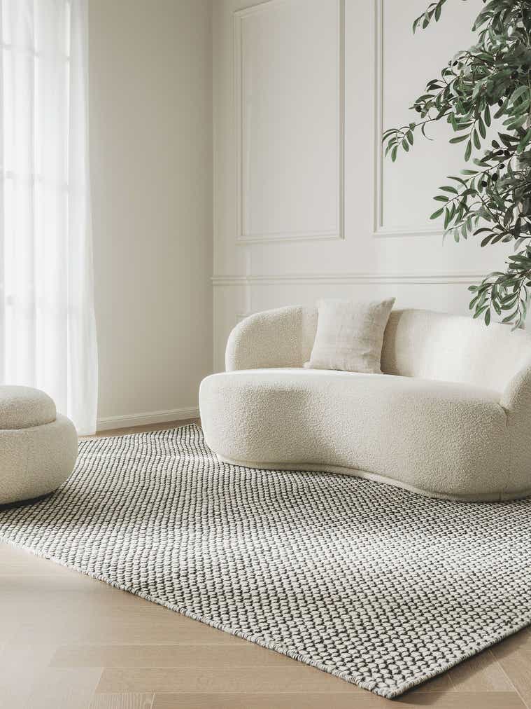 Rug made of 80% wool, 20% cotton in Beige with a 21 - 30 mm high pile by benuta Finest