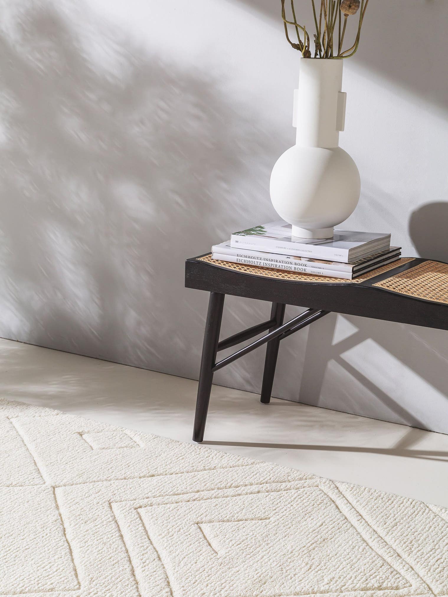 Rug made of 100% Wool from (New Zealand) in White with a 21 - 30 mm high pile by benuta Finest