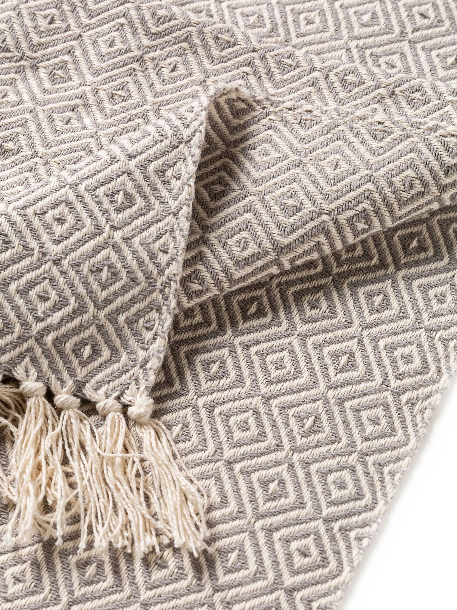 Plaid in cotone Jasmin Grigio in -ontwerp van 100% Cotone door benuta Nest