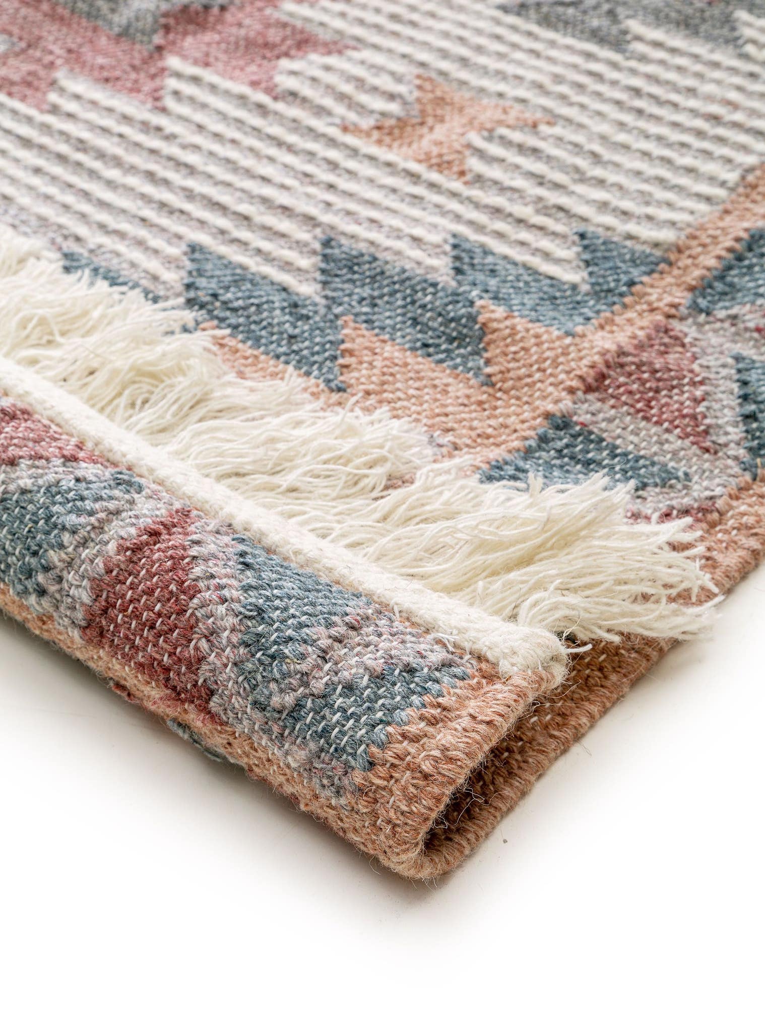 Tapijt van 70% Wol, 30% Polyester in Veelkleurig met een 1- 5 mm hoge pool van benuta Pure