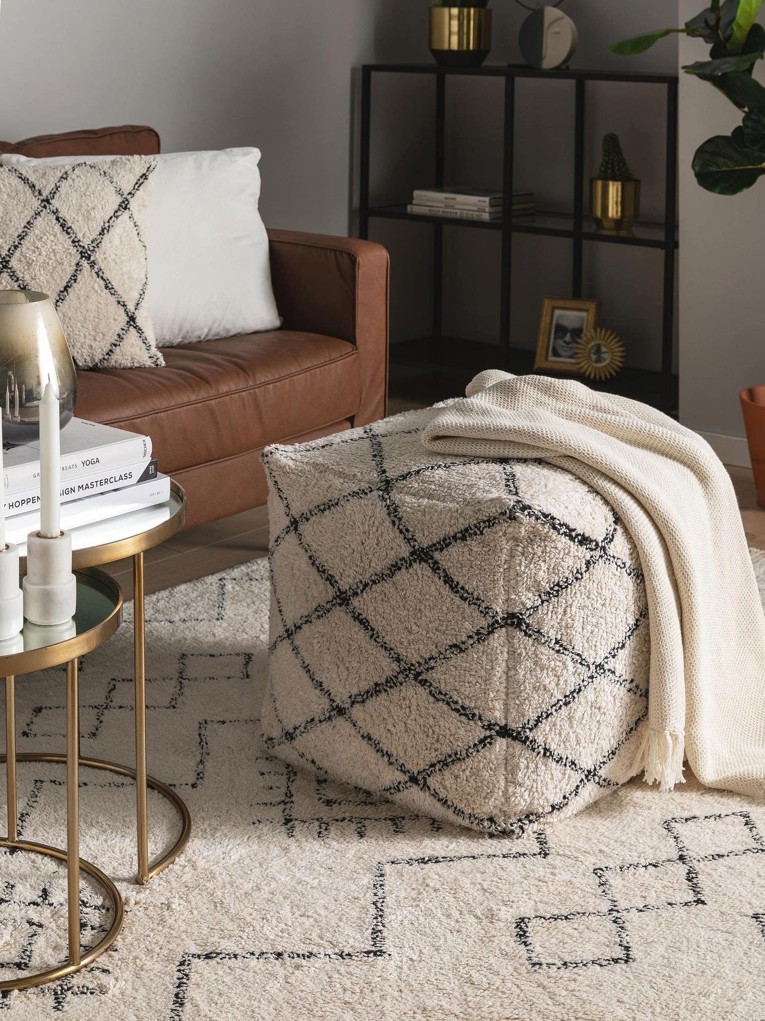 Pouf Naomi Crème en motif Berbère en 100% Coton de benuta Nest