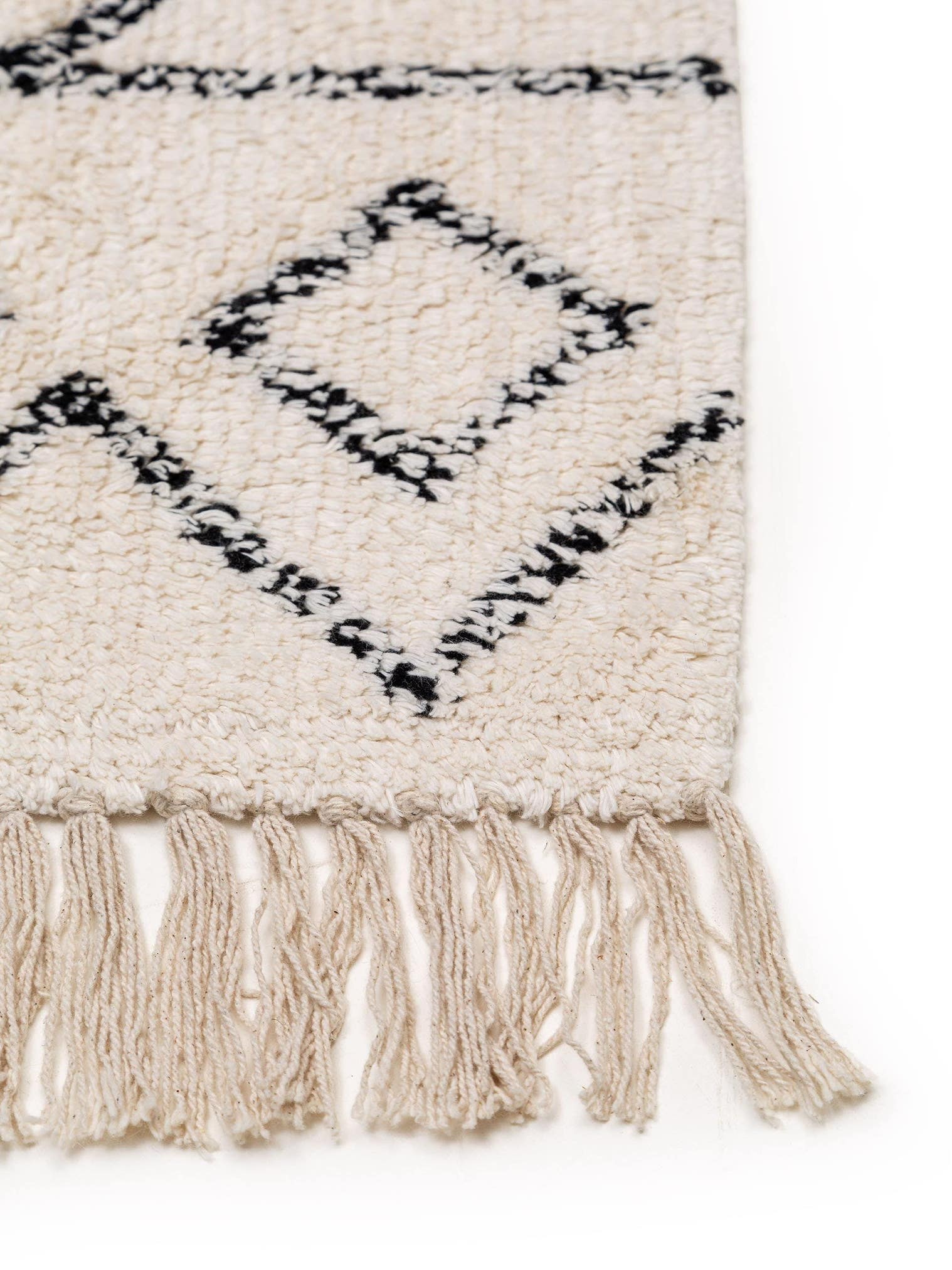 Teppich aus 100% Baumwolle in Beige mit 6 bis 10 mm hohem Flor von benuta Nest