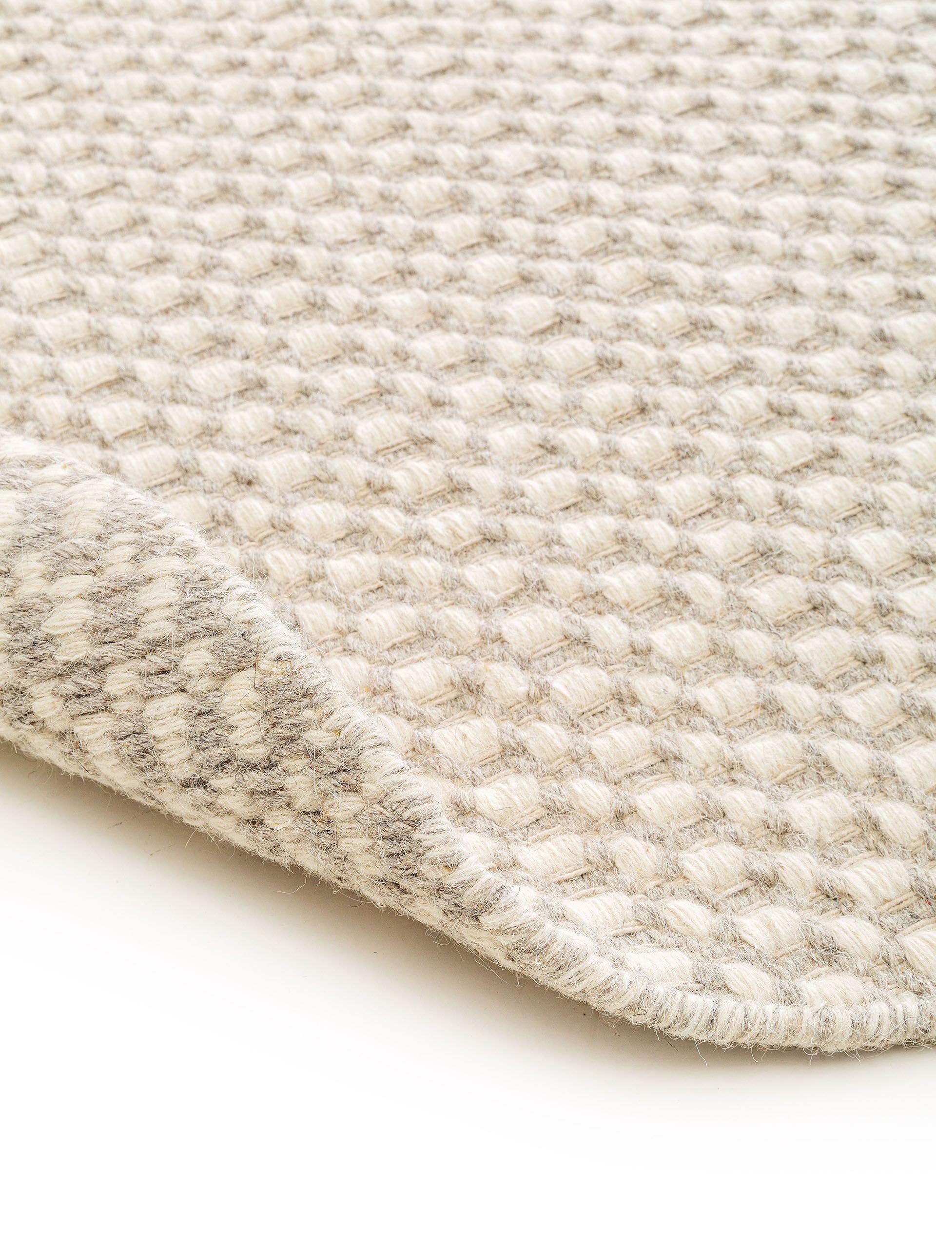 Alfombra de 80% lana, 20% algodón en Beige con un pelo de {{Placeholder_Pile Height}} de altura de benuta Finest