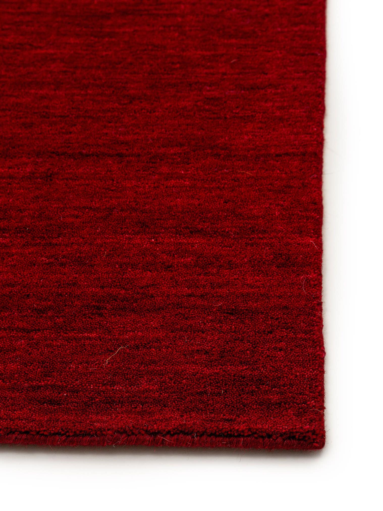 Rug made of 100% Wool in Red with a 6 - 10 mm high pile by benuta Nest