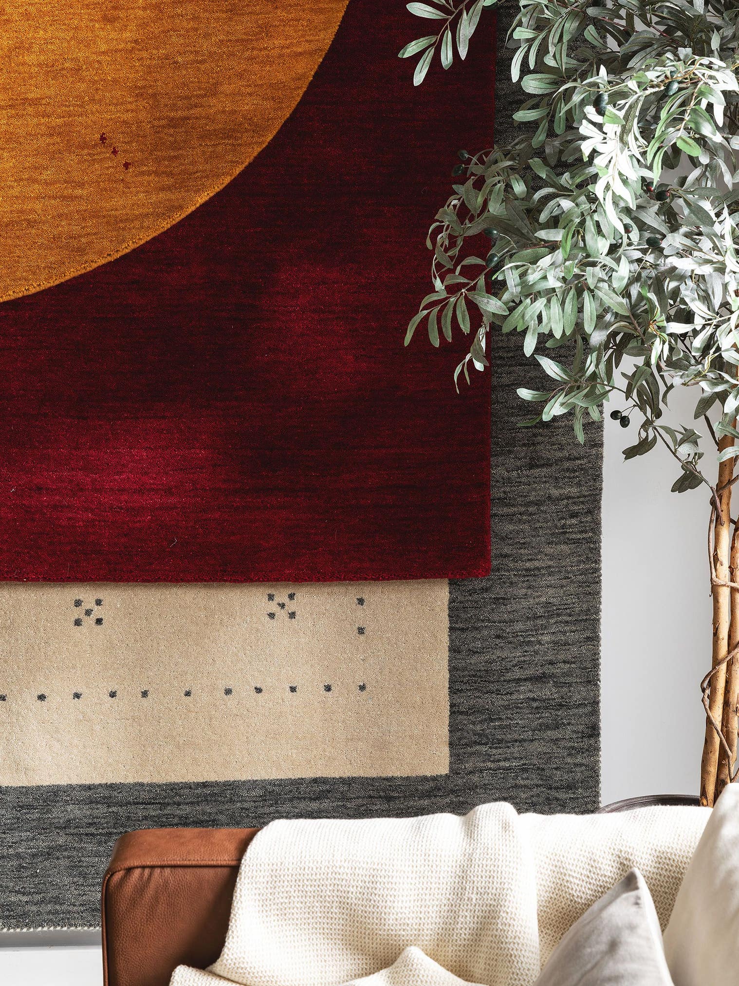 Rug made of 100% Wool in Red with a 6 - 10 mm high pile by benuta Nest