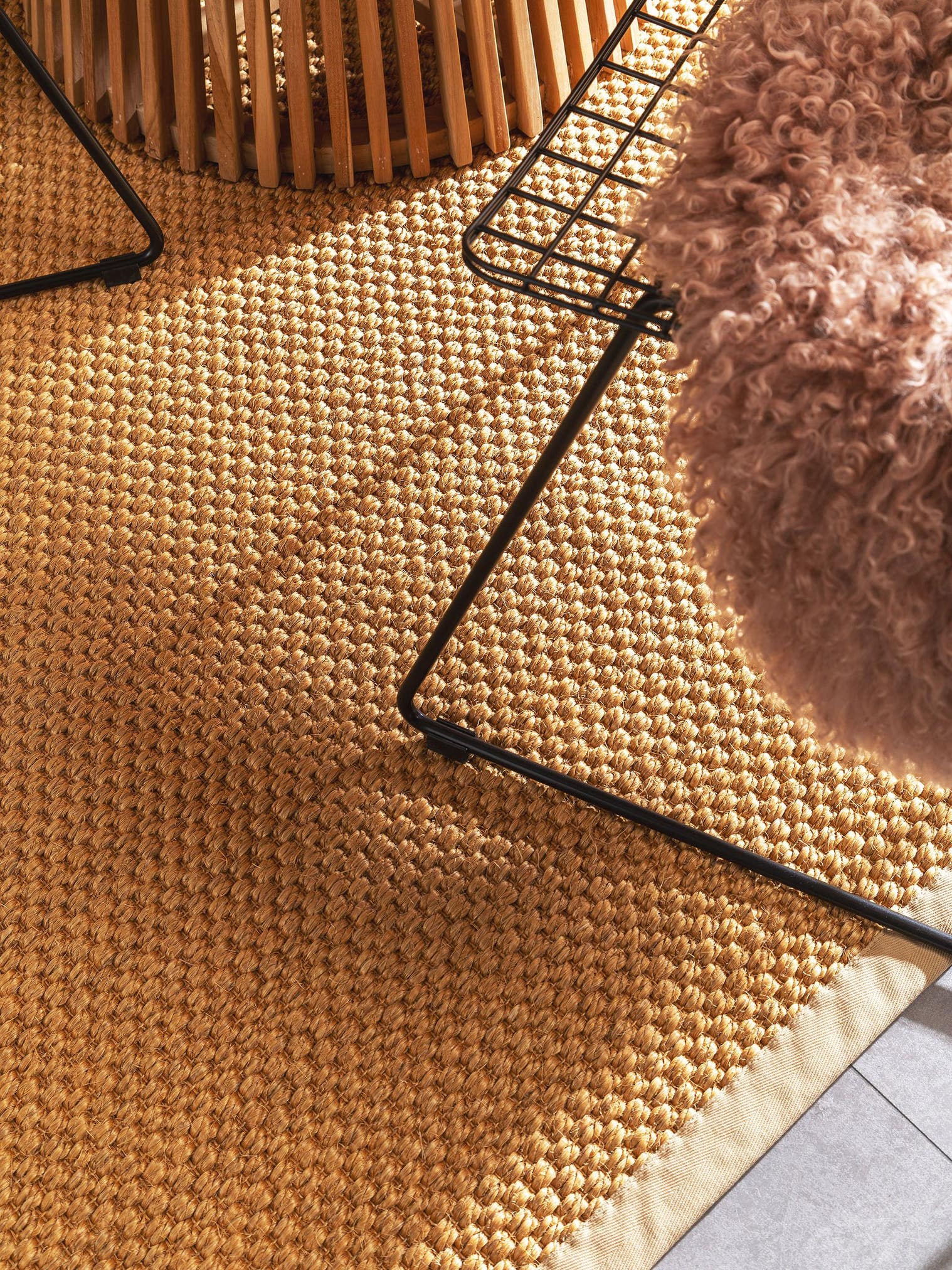 Rug made of 100% Sisal in Beige with a 1- 5 mm high pile by benuta Pure